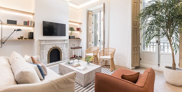 Homeclub | Bright & Modern Flat With 3 Bedrooms - Madrid