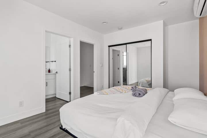 066-3987 1_2 Dalton Avenue