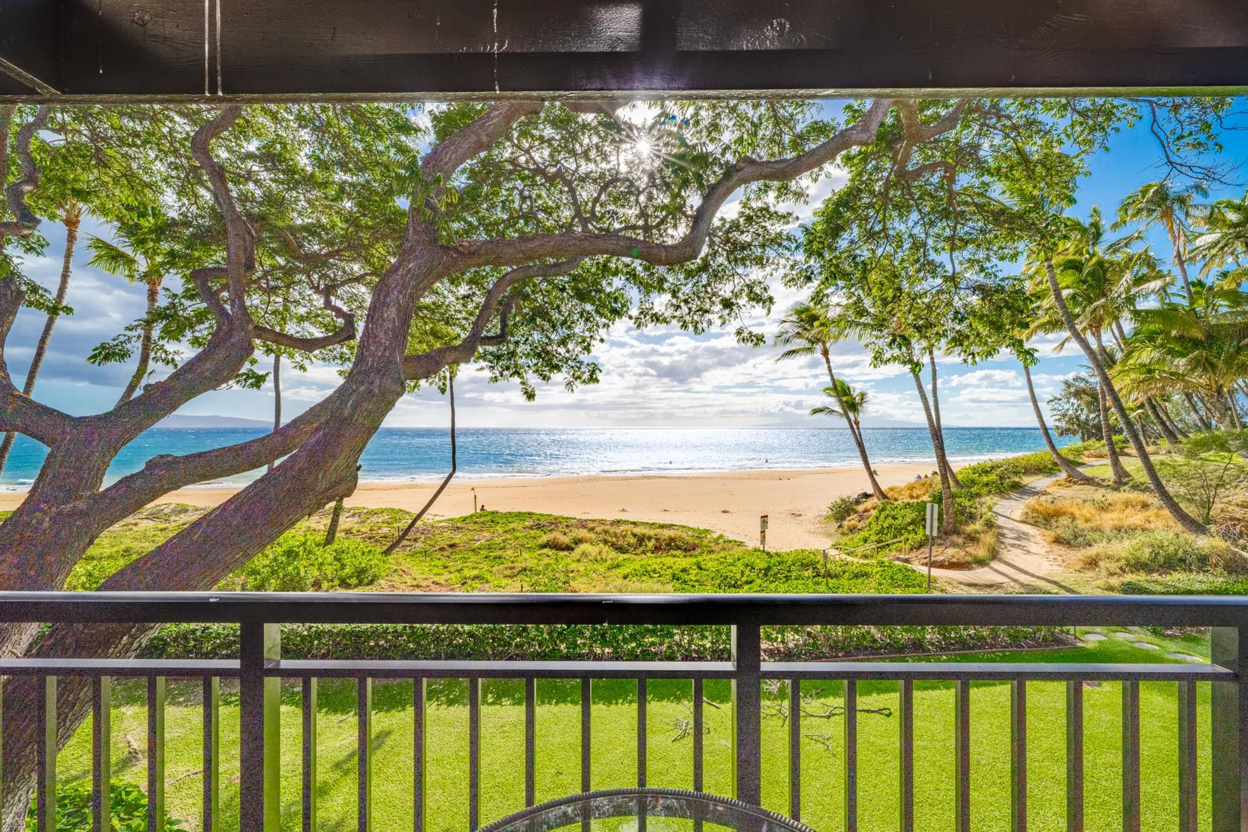 Maui Kamaole One Beachfront Condo at Charley Young - Image 30