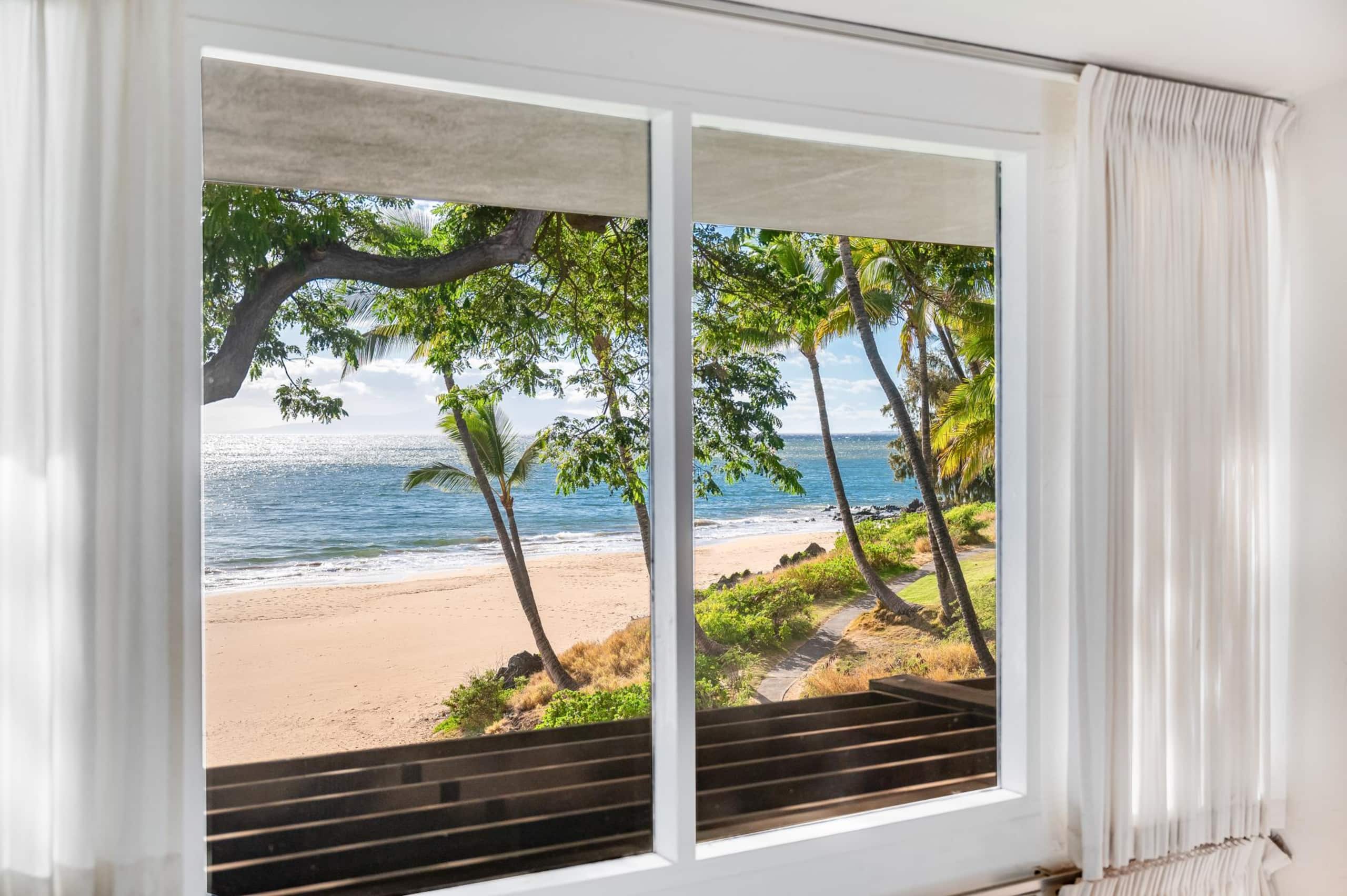 Maui Kamaole One Beachfront Condo at Charley Young - Image 24