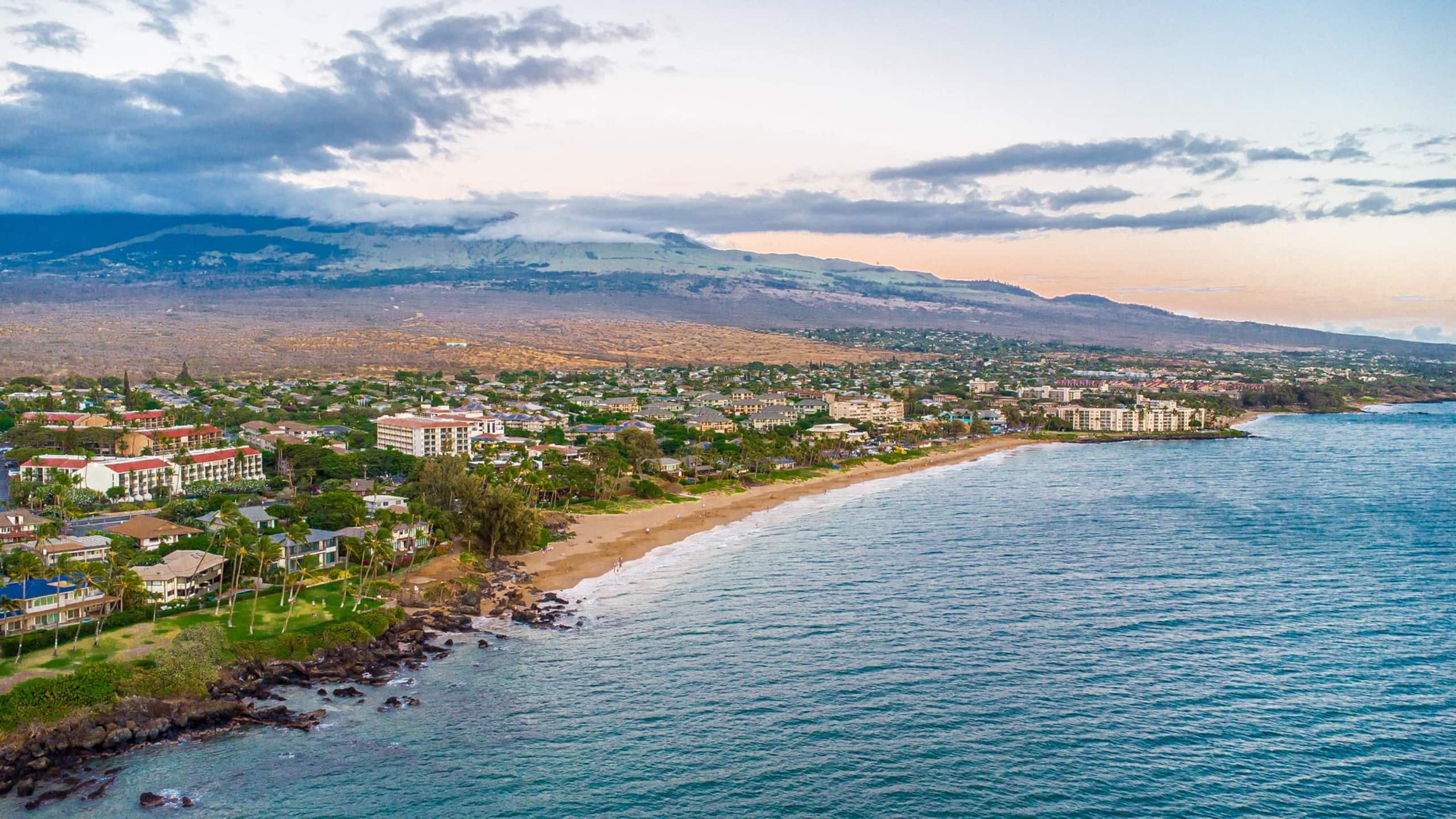 Maui Kamaole One Beachfront Condo at Charley Young - Image 59