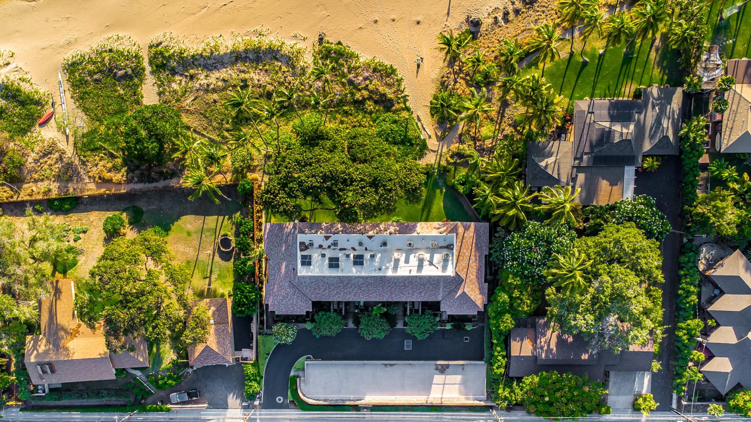 Maui Kamaole One Beachfront Condo at Charley Young - Image 62