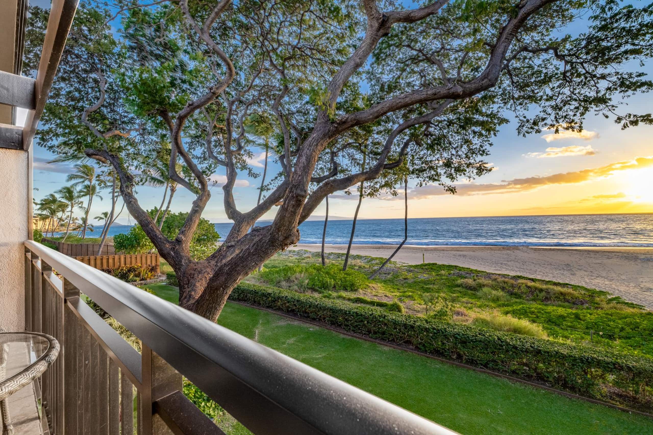 Maui Kamaole One Beachfront Condo at Charley Young - Image 37