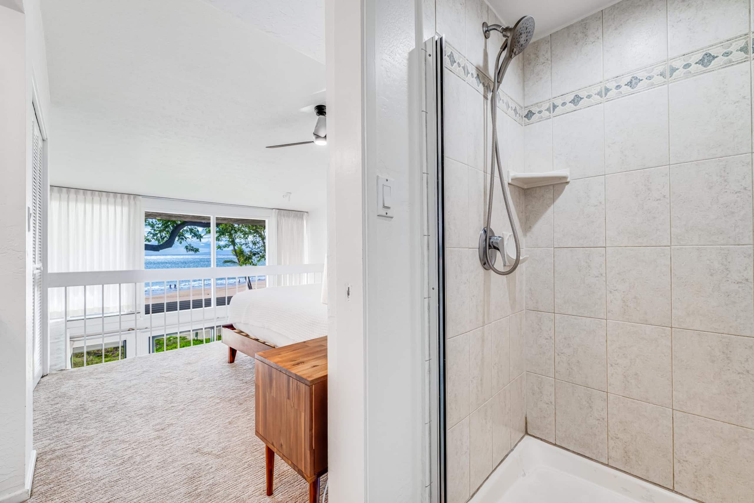 Maui Kamaole One Beachfront Condo at Charley Young - Image 25