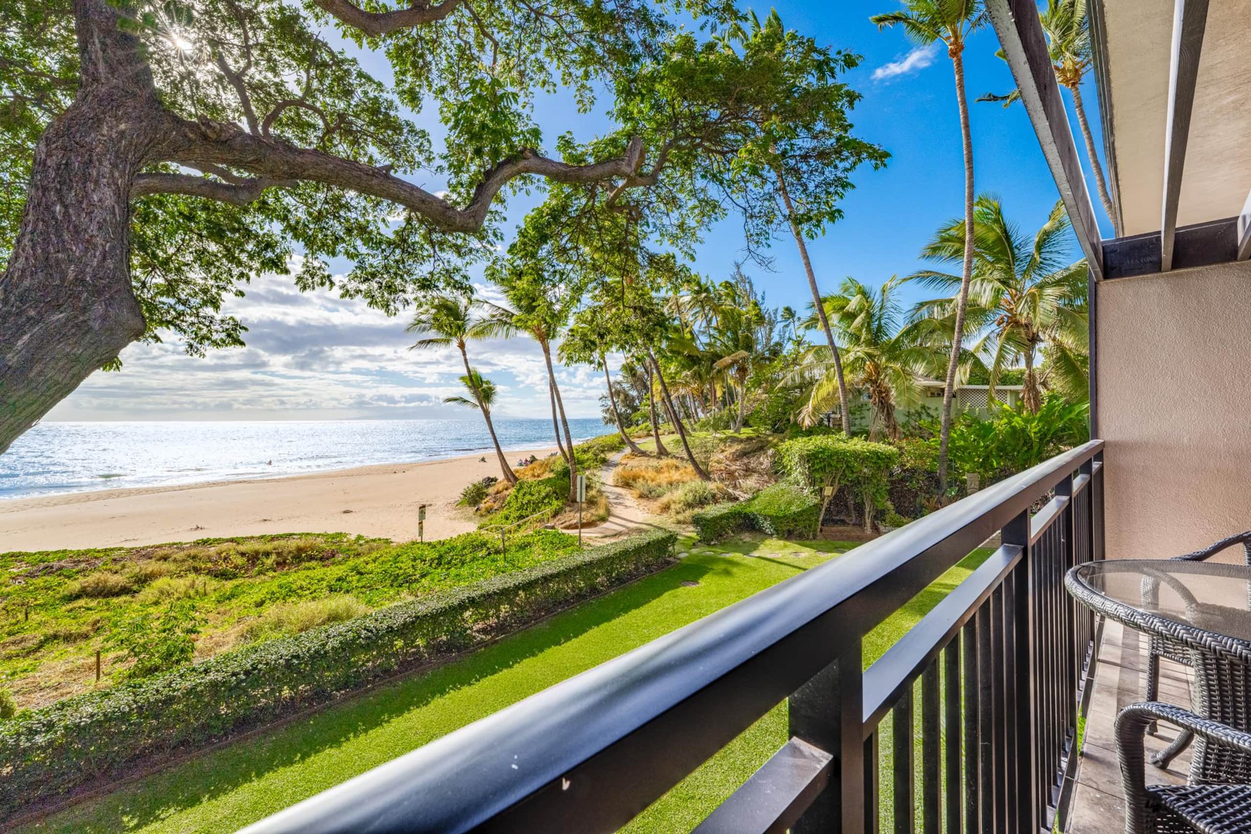 Maui Kamaole One Beachfront Condo at Charley Young - Image 34