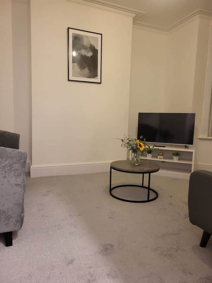 6bc4e6be-9d25-41bf-9b49-525554f2d7bc