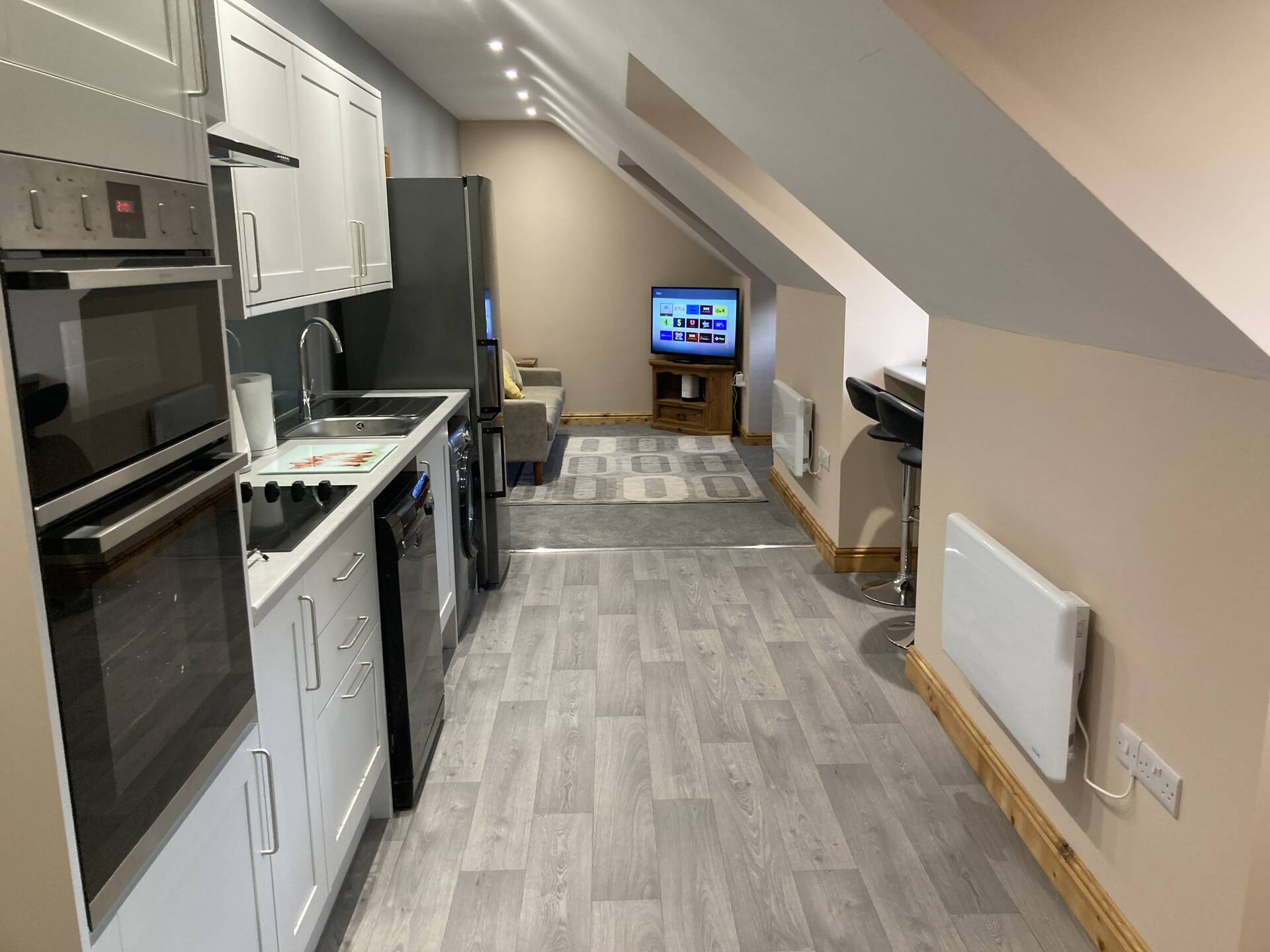 Executive Apartment-Private Bathroom with