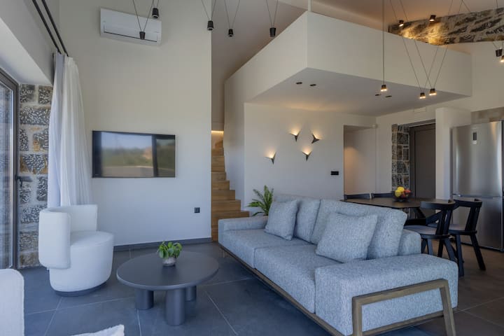 Villa Ioannis - With Private Heated Pool - Grécia
