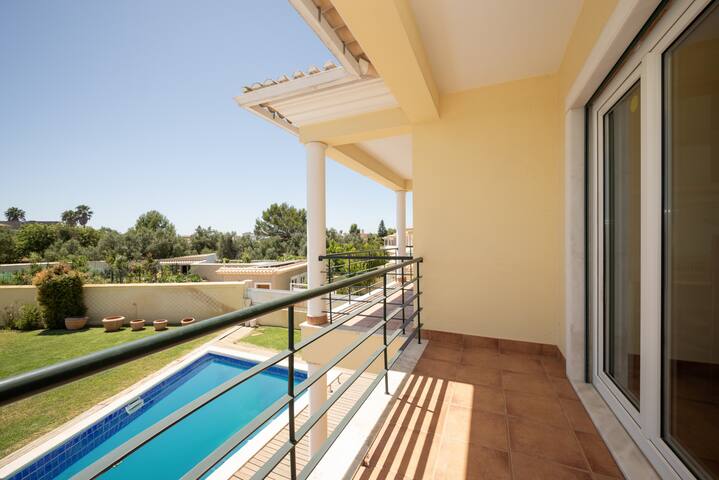 Parede Villa By Hosty gallery image 2