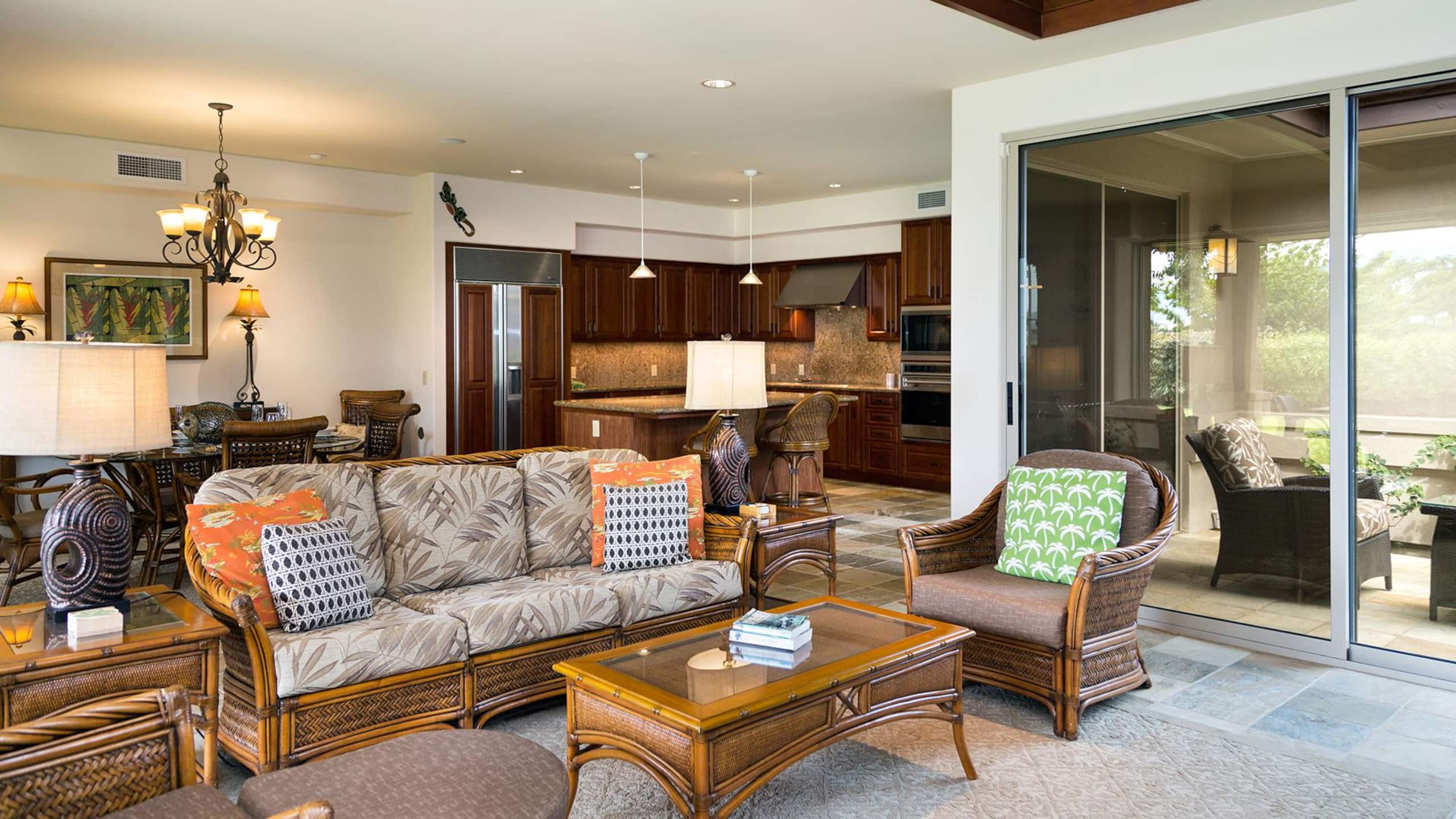 Home in Waimea · ★5.0 · 3 bedrooms · 4 beds · 3.5 baths - Image 2
