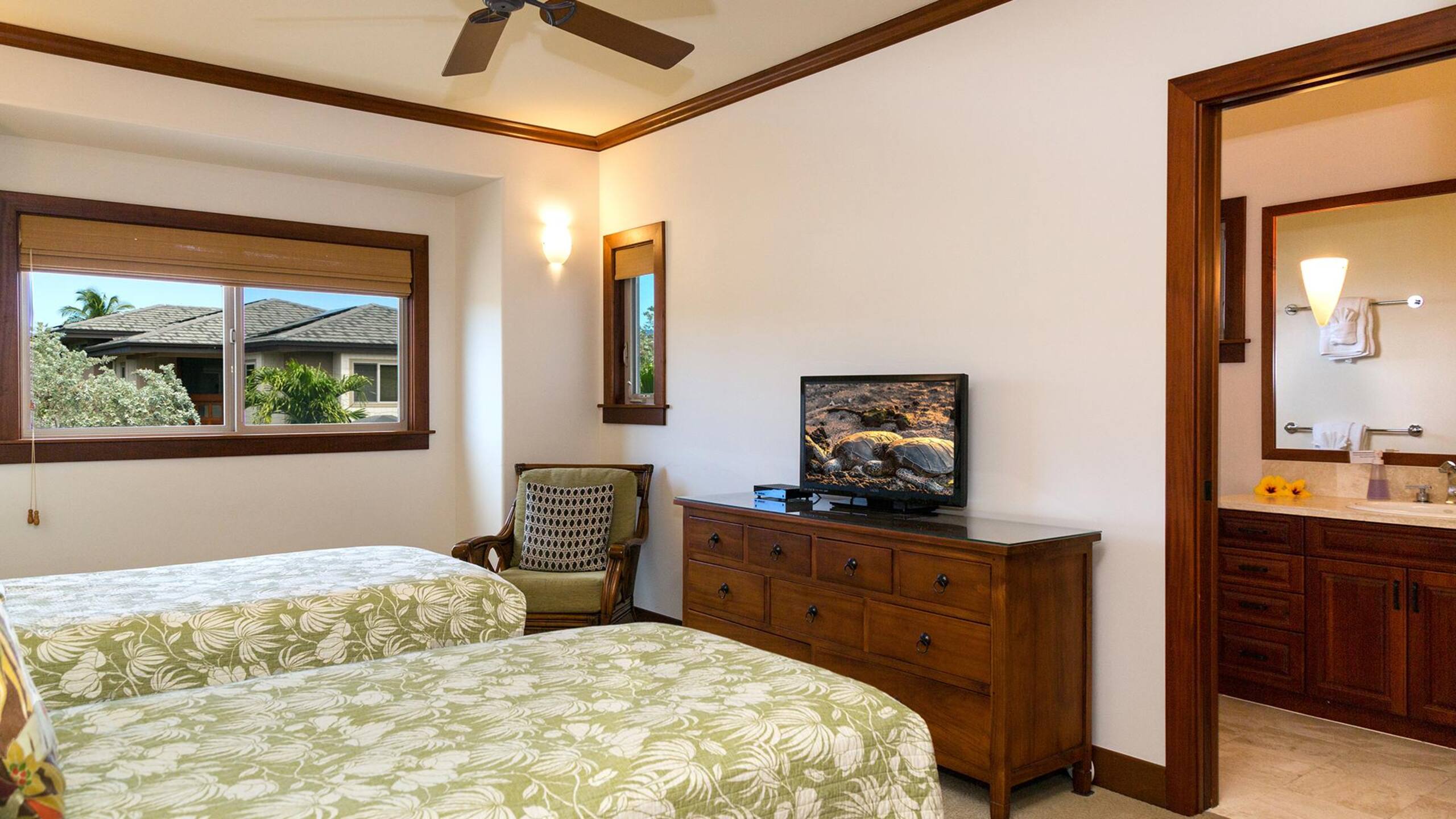 Home in Waimea · ★5.0 · 3 bedrooms · 4 beds · 3.5 baths - Image 39