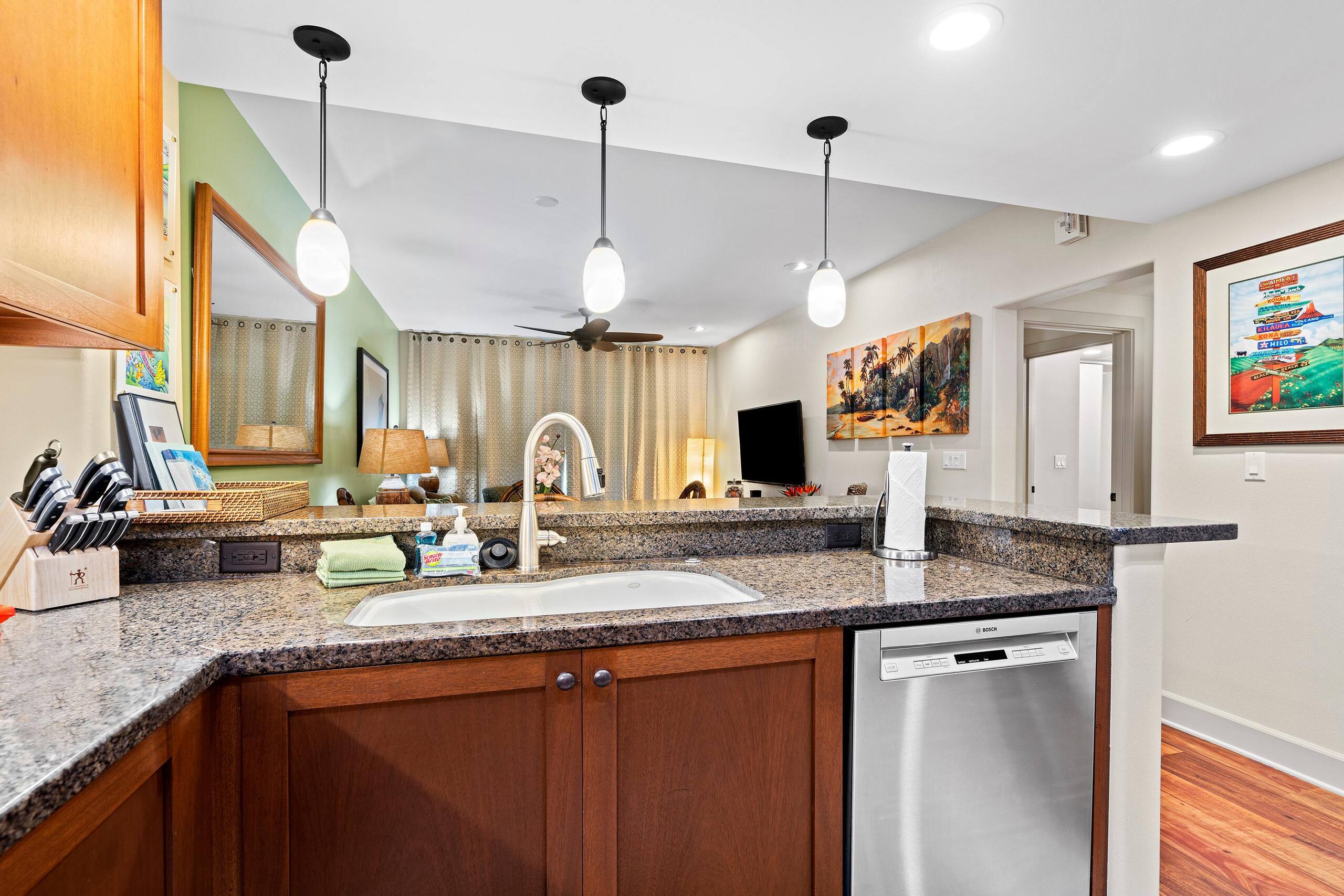 Townhouse in Waikoloa Village · ★4.9 · 2 bedrooms · 4 beds · 2 baths - Photo 14