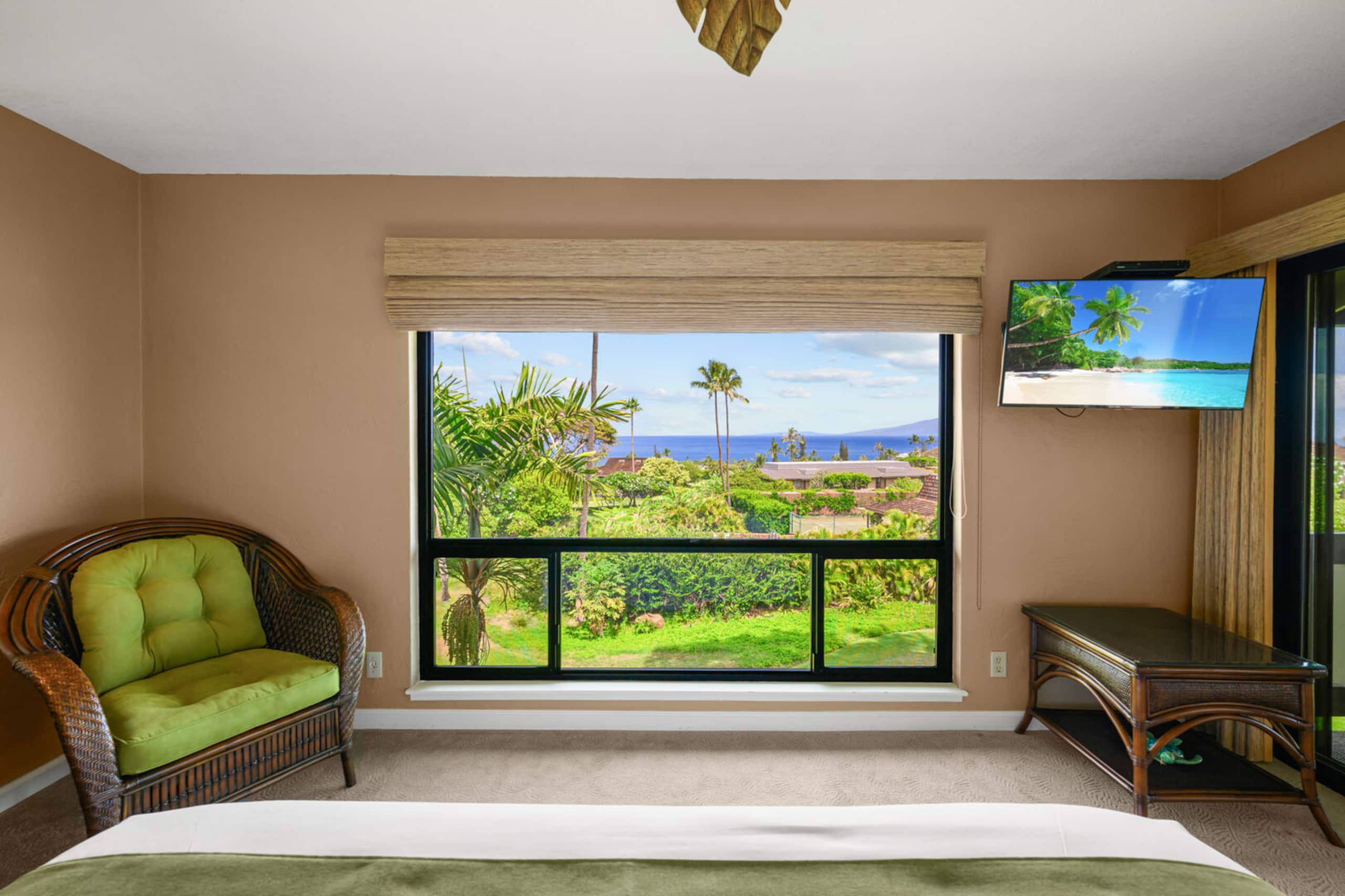 Condo in Lahaina · ★5.0 · 2 bedrooms · 3 beds · 2 private baths - Image 24