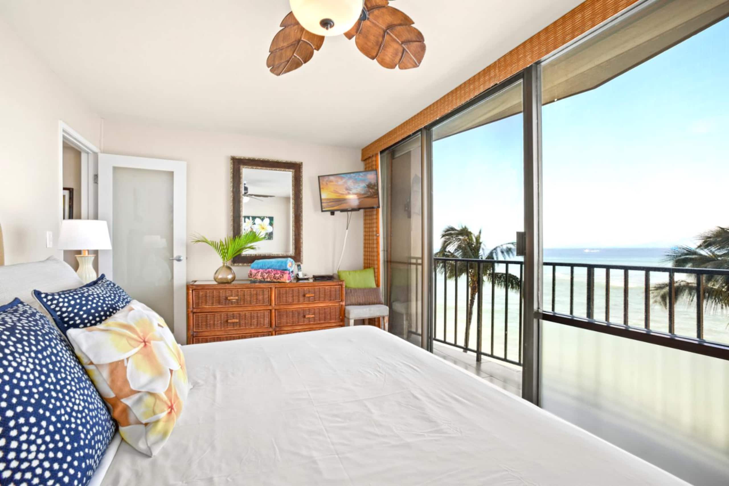 Condo in Lahaina · ★4.83 · 2 bedrooms · 4 beds · 2 baths - Image 13