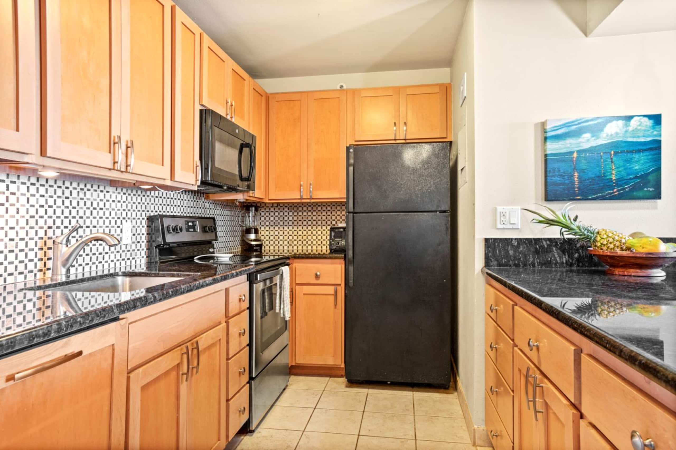 Condo in Lahaina · ★4.83 · 2 bedrooms · 4 beds · 2 baths - Image 11