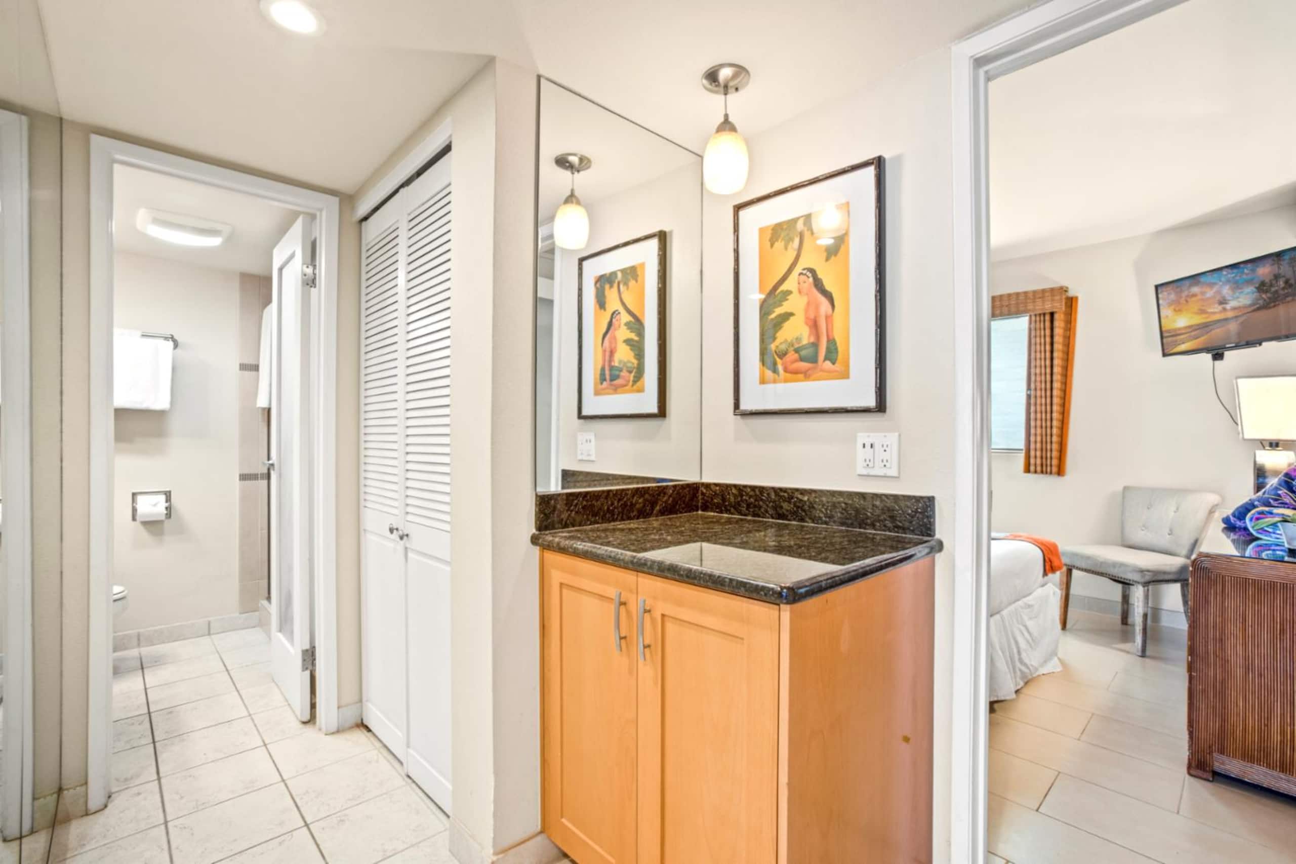 Condo in Lahaina · ★4.83 · 2 bedrooms · 4 beds · 2 baths - Image 20