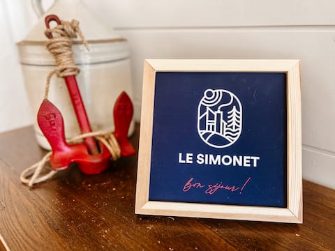 Le Simonet - Hot Tub and Beach