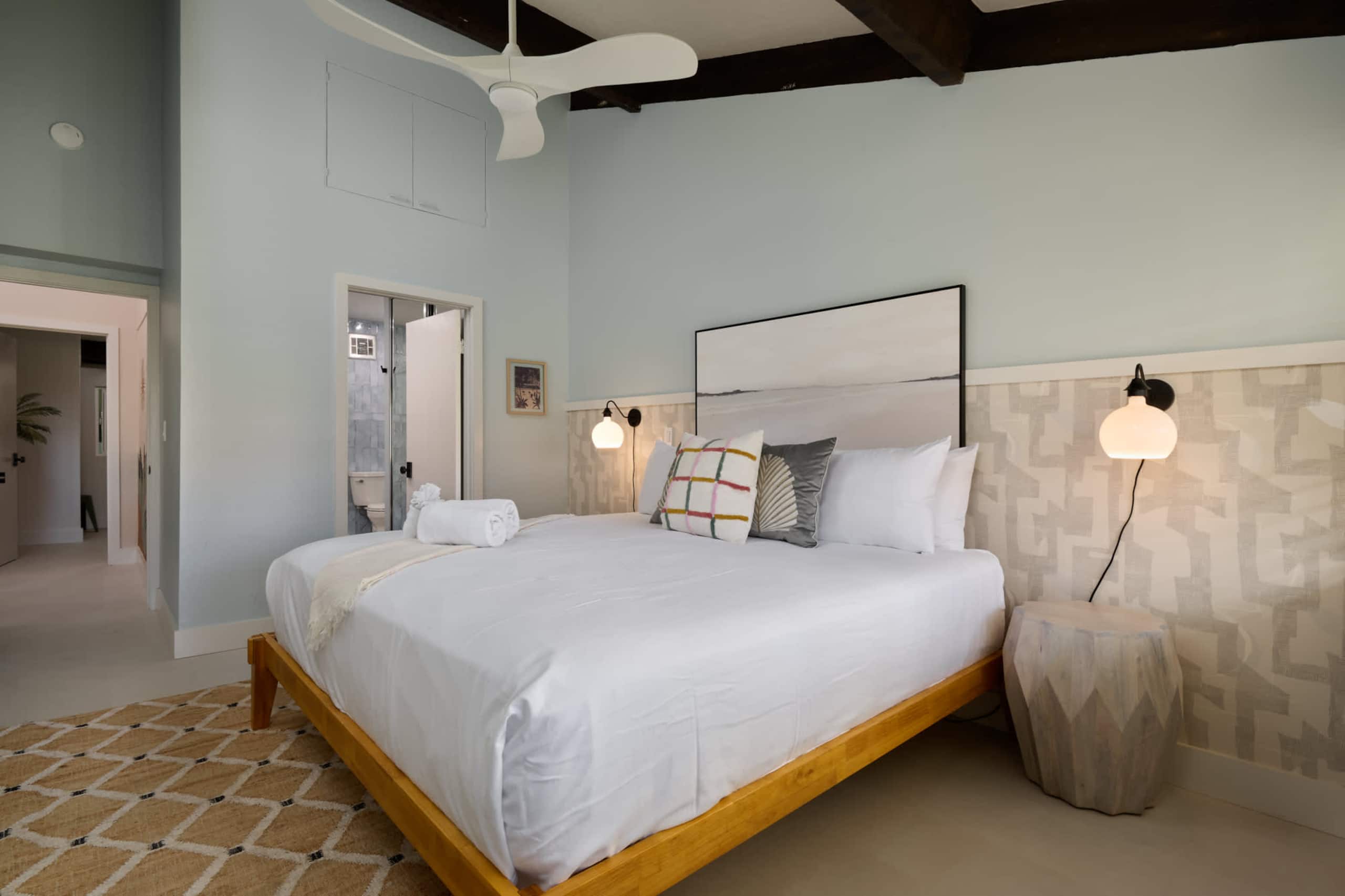 Modern 3BR w/ Ocean Views | Steps to Kamaole III - Image 14