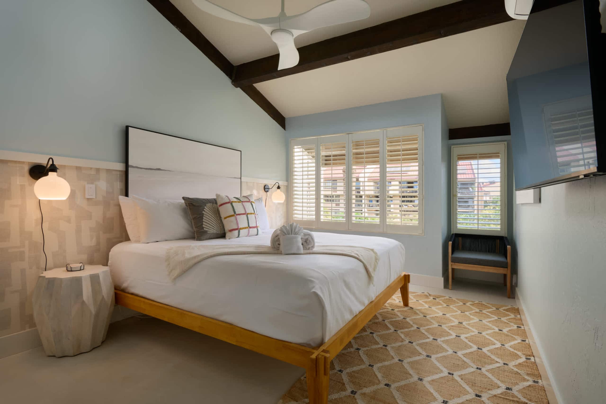 Modern 3BR w/ Ocean Views | Steps to Kamaole III - Image 4