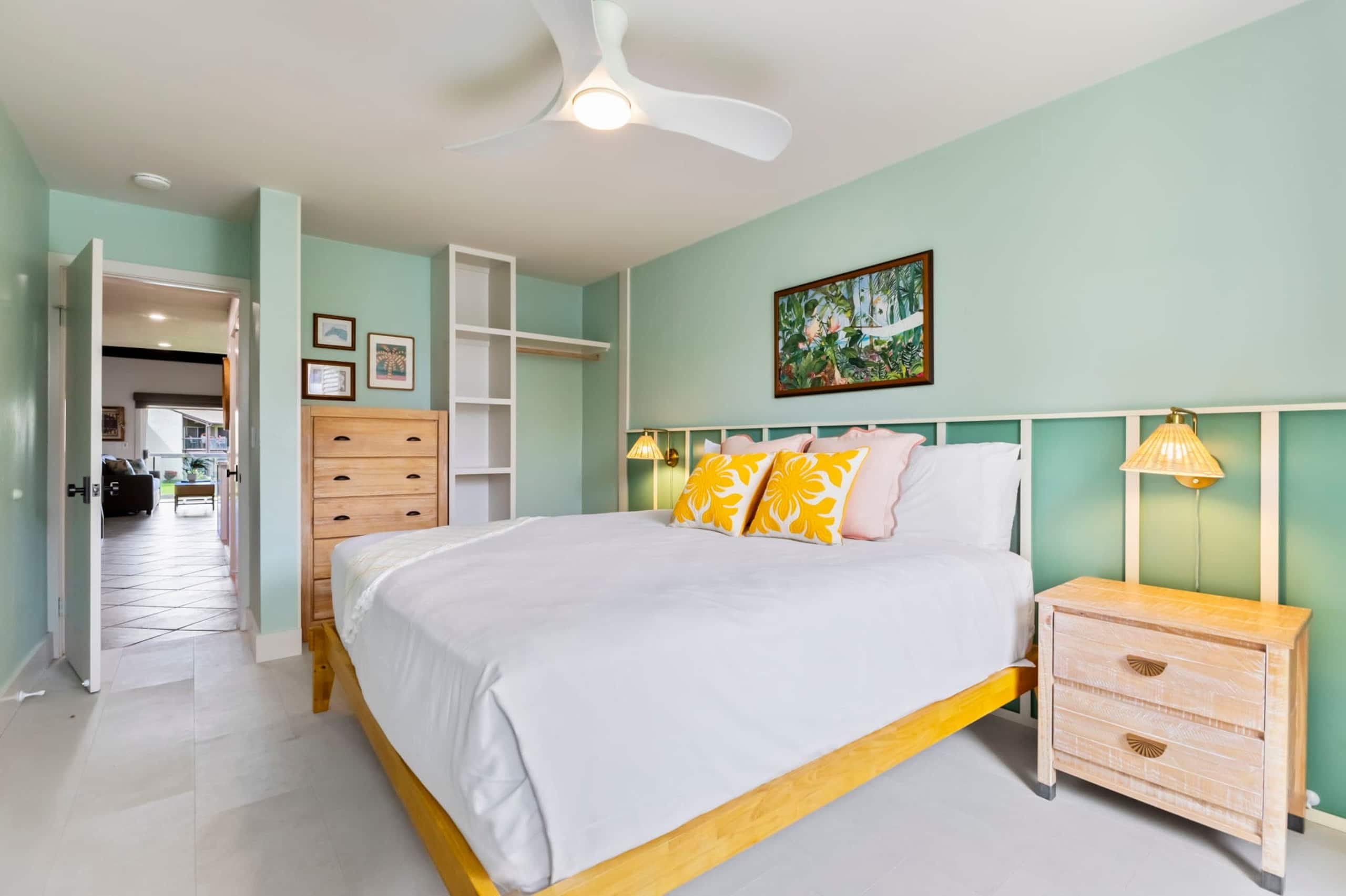 Modern 3BR w/ Ocean Views | Steps to Kamaole III - Image 1