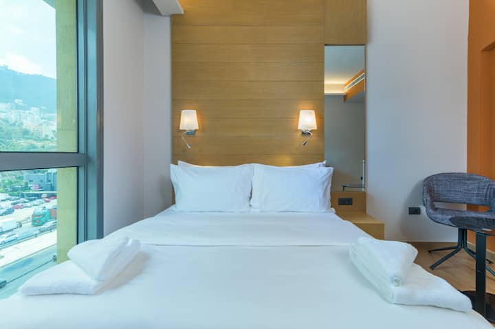 Cama