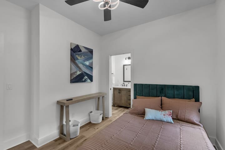 Interior, decoración del hogar, cojín, arte, pintura