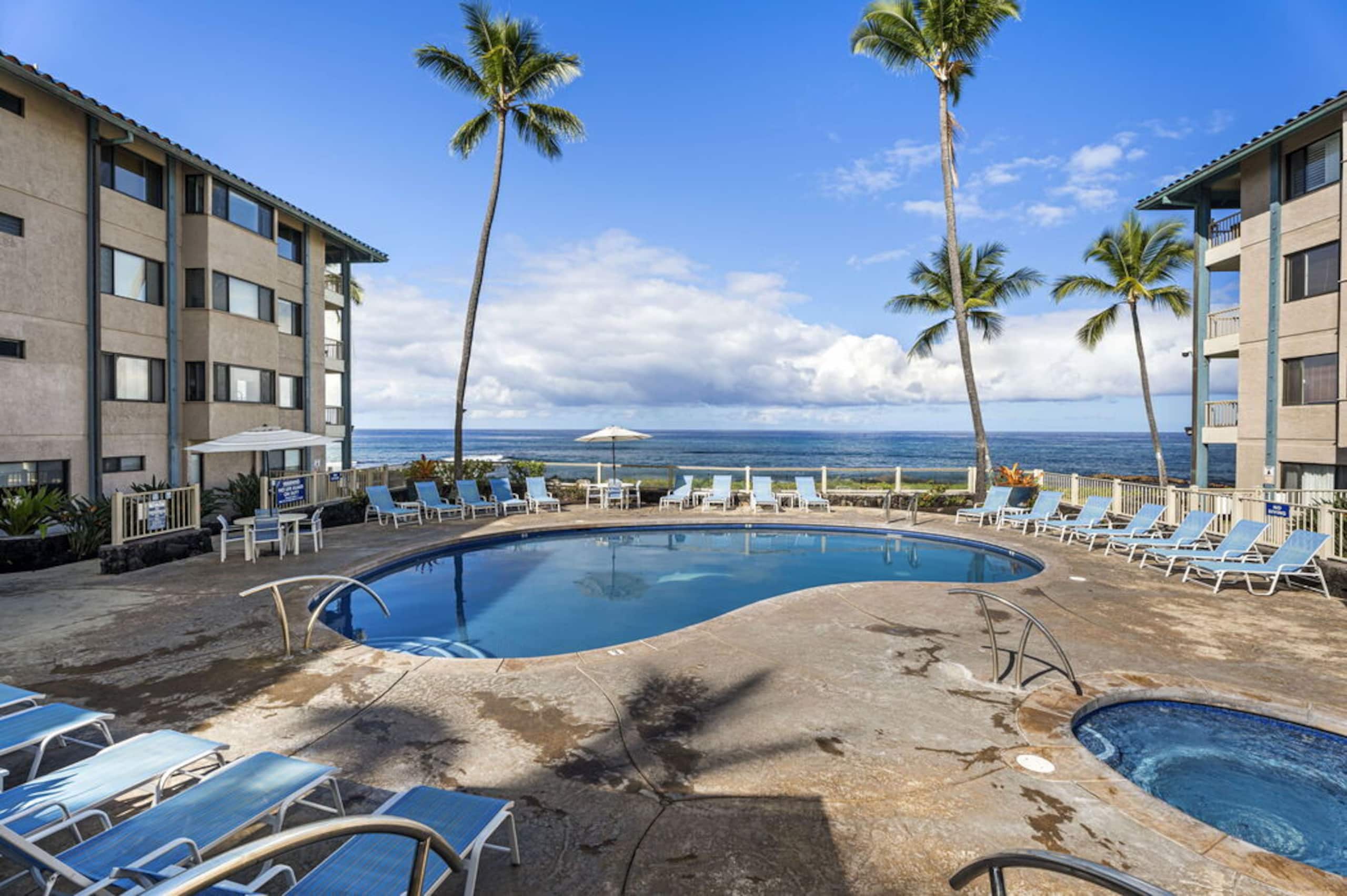 Condo in Kailua-Kona · ★4.64 · 1 bedroom · 2 beds · 1 bath - Image 11