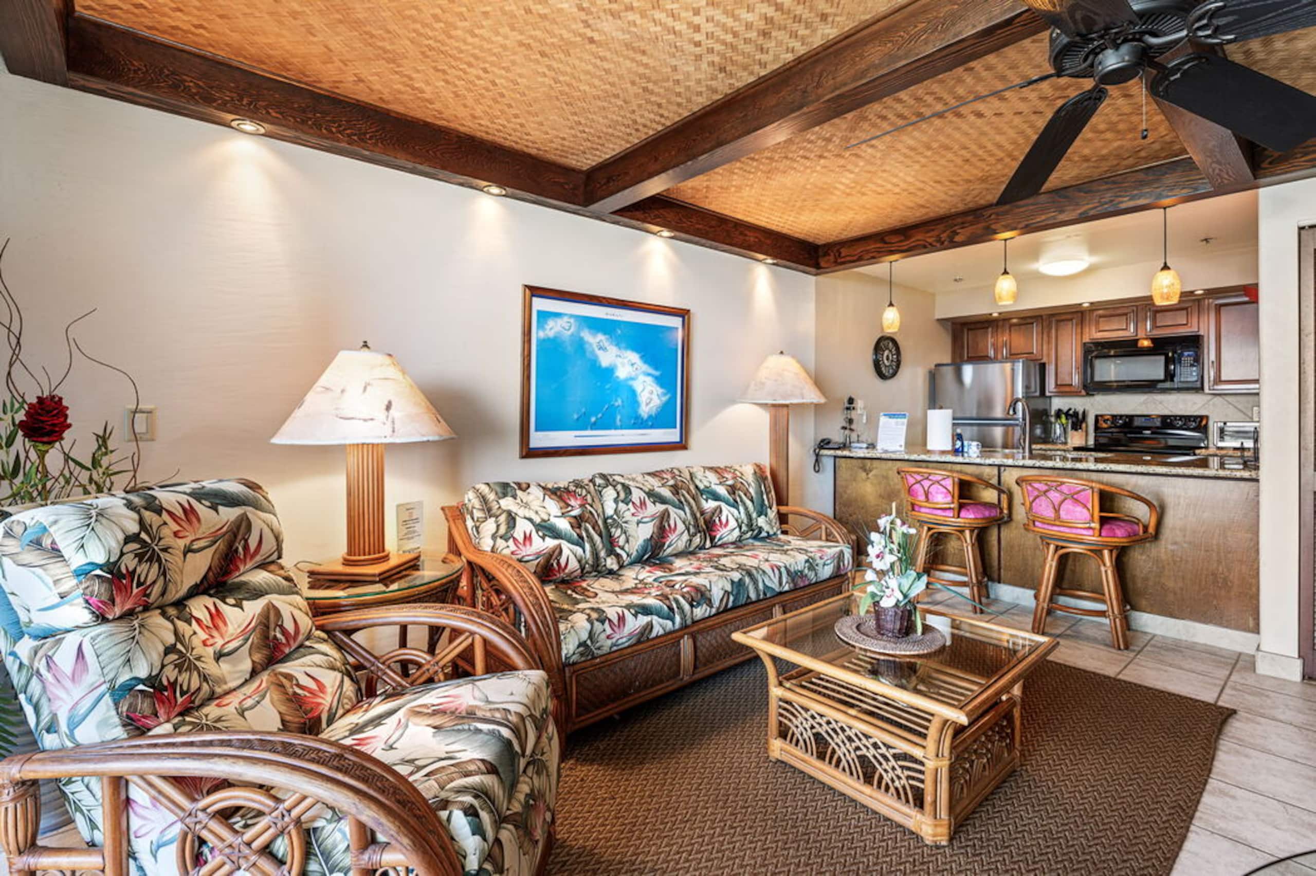 Condo in Kailua-Kona · ★4.64 · 1 bedroom · 2 beds · 1 bath - Image 2
