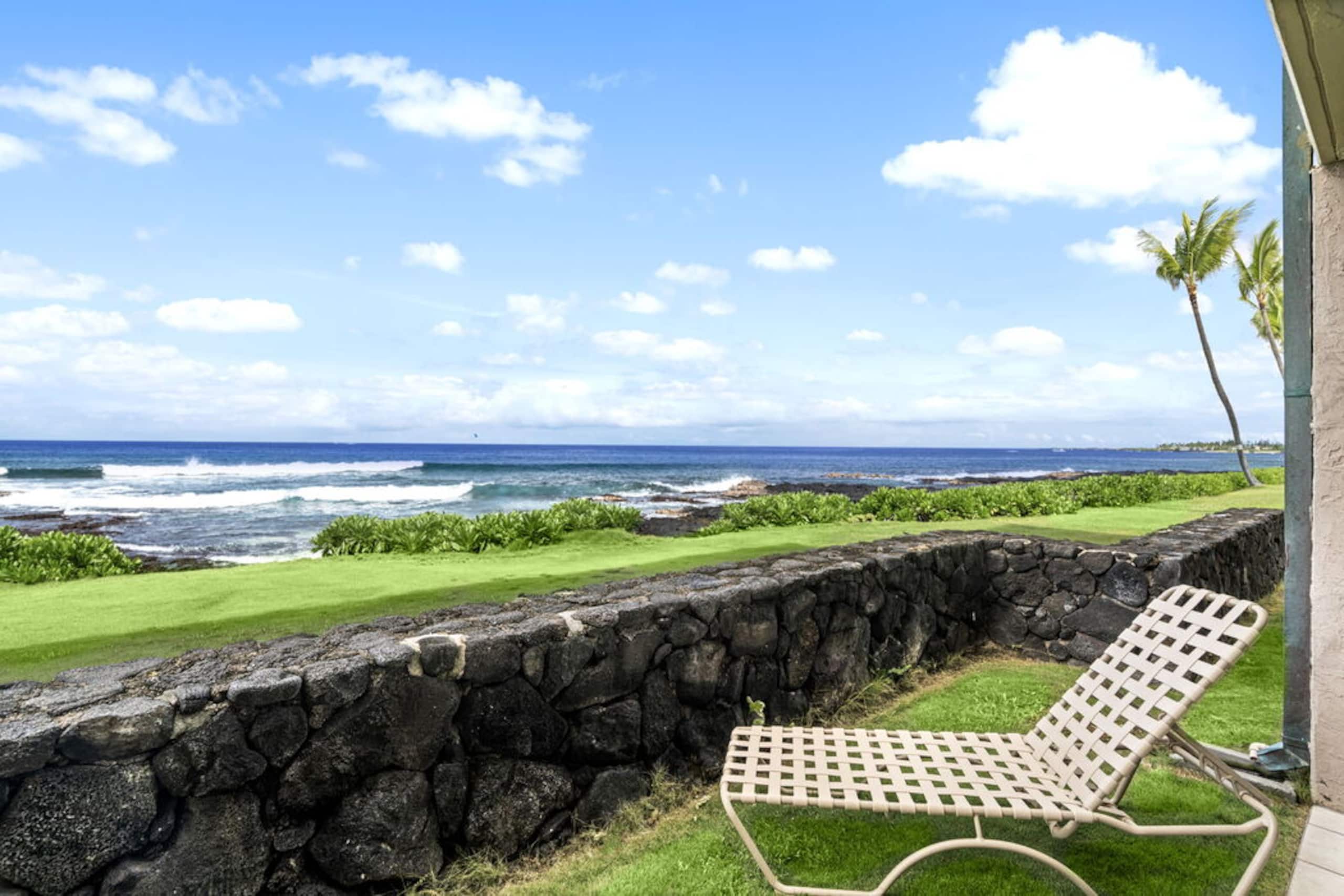 Condo in Kailua-Kona · ★4.64 · 1 bedroom · 2 beds · 1 bath - Image 23