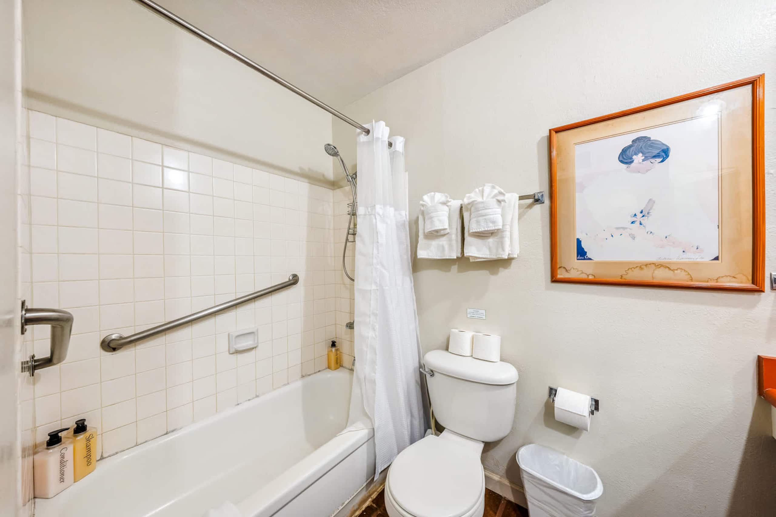 Condo in Lihue · ★4.29 · 2 bedrooms · 2 beds · 2 baths - Image 53
