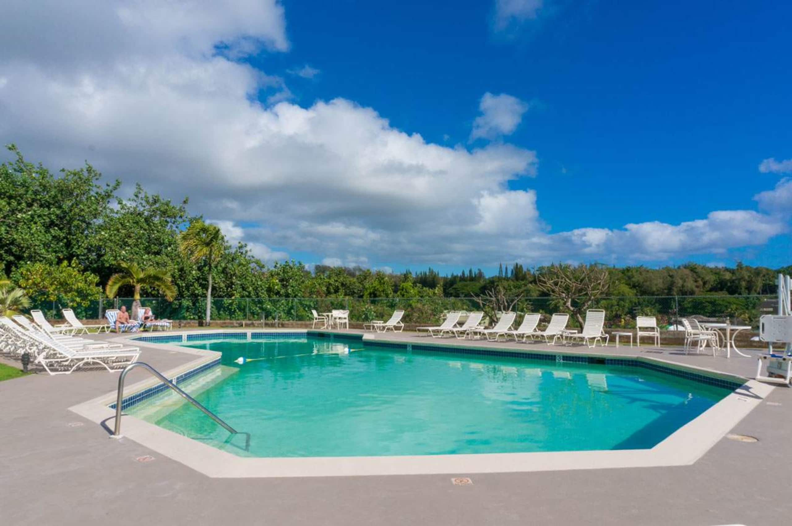 Condo in Lihue · ★4.29 · 2 bedrooms · 2 beds · 2 baths - Image 5