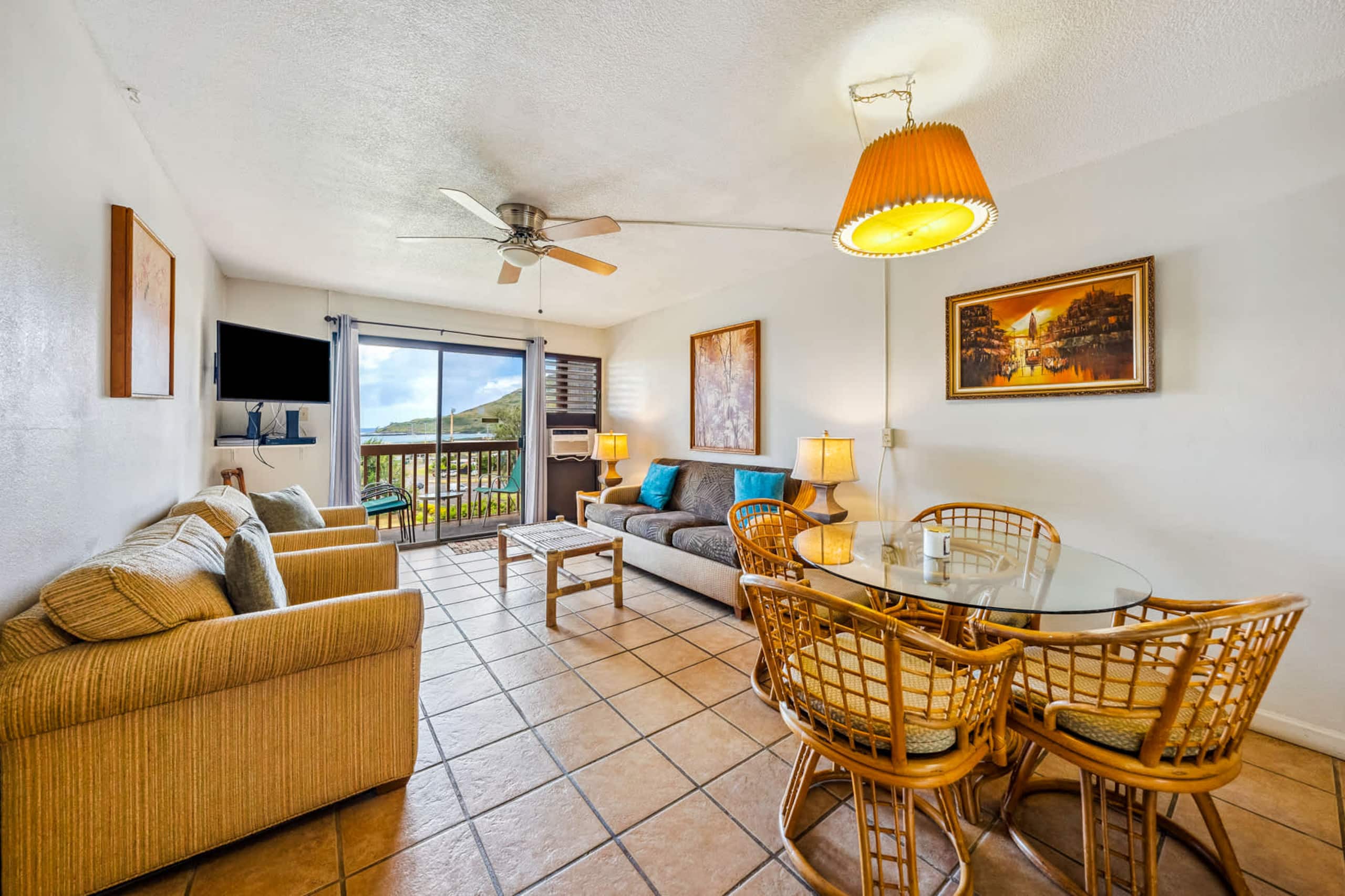 Condo in Lihue · ★4.29 · 2 bedrooms · 2 beds · 2 baths - Image 11