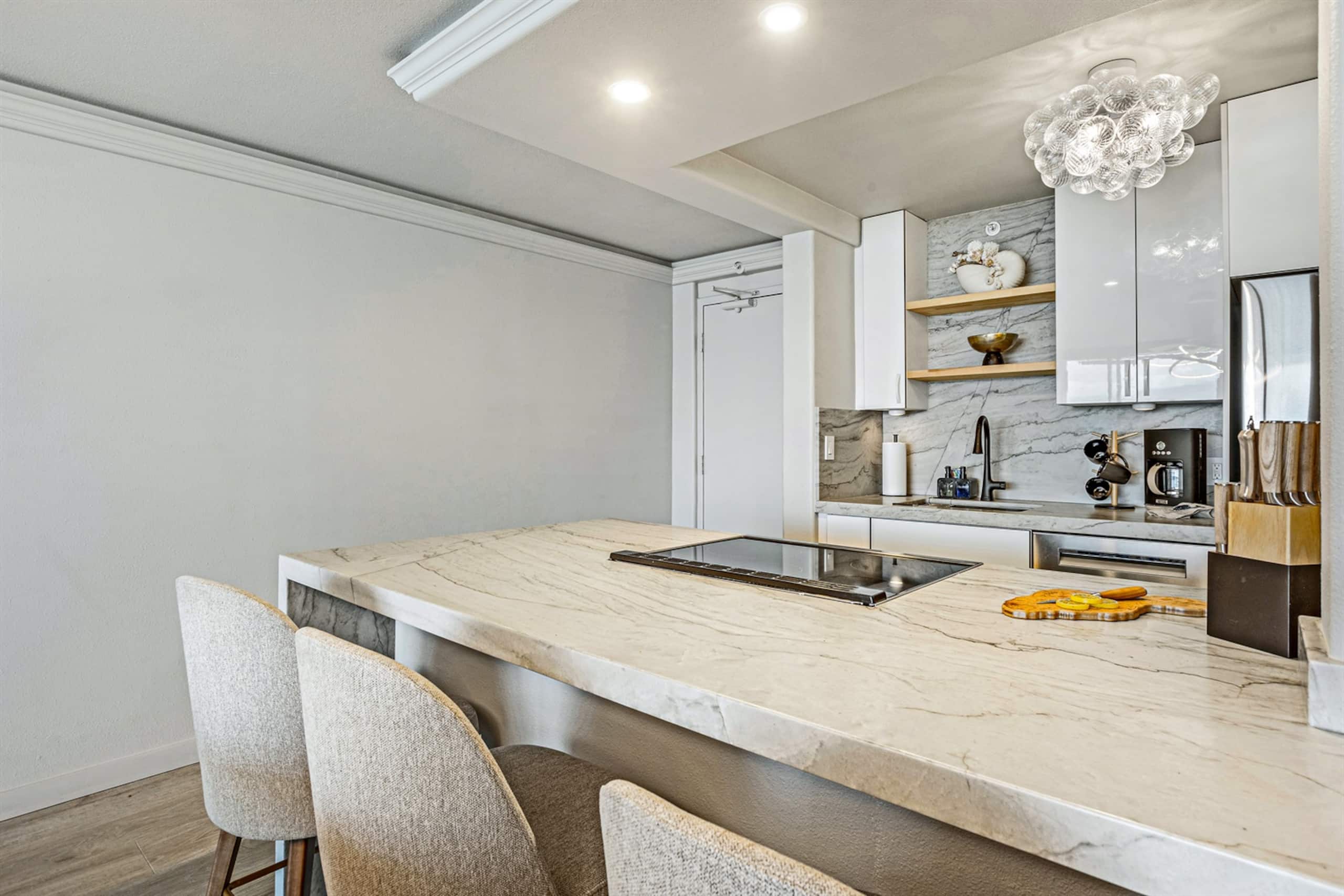 Condo in Lahaina · ★5.0 · 2 bedrooms · 3 beds · 2 baths - Image 22