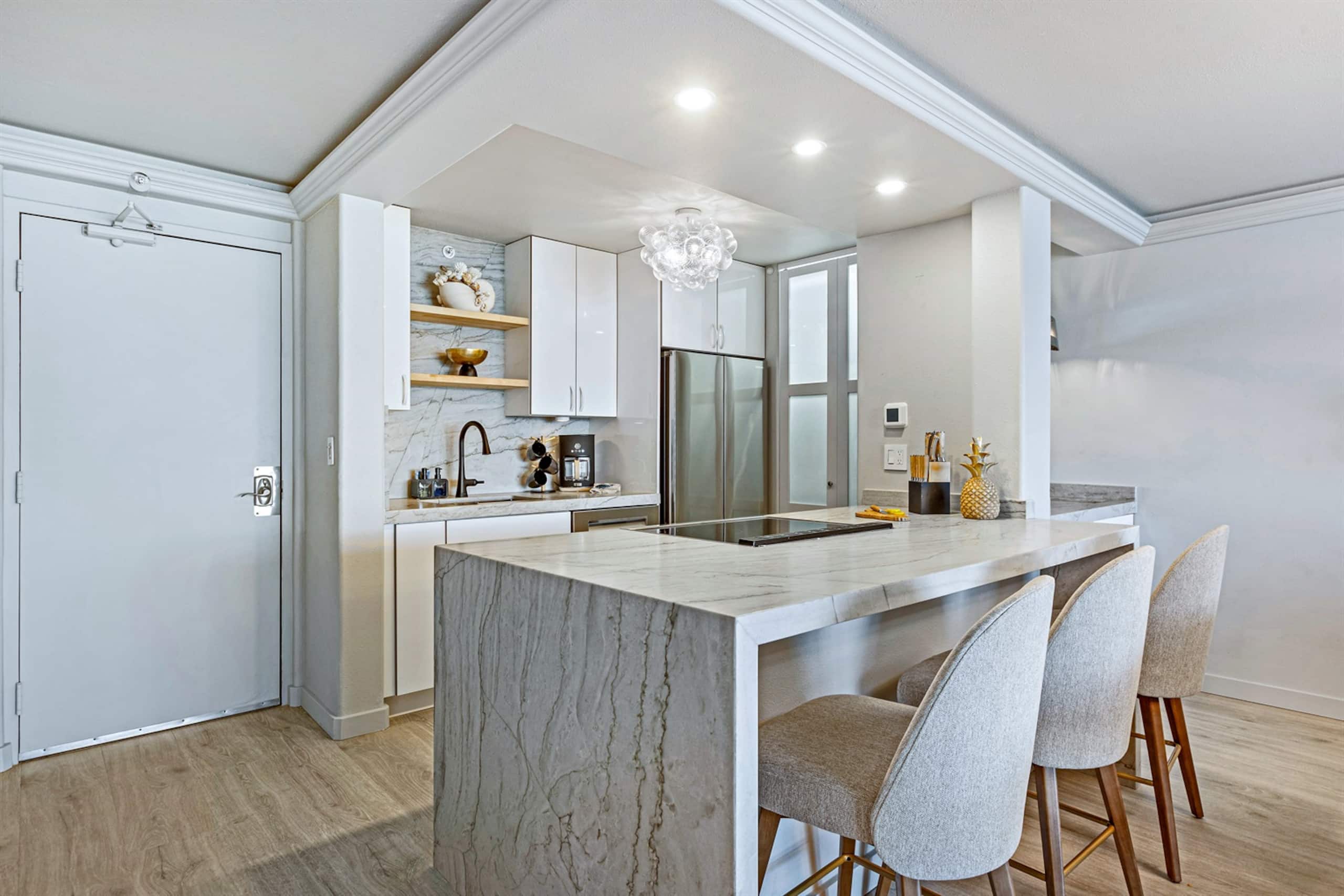 Condo in Lahaina · ★5.0 · 2 bedrooms · 3 beds · 2 baths - Image 25