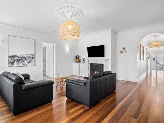 Cosmopolitan In Mornington gallery image 5