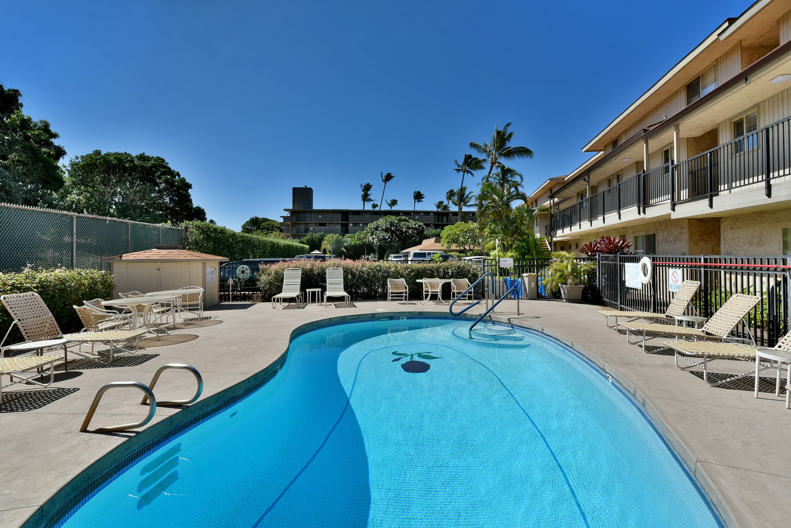 Condo in Lahaina · ★4.86 · 2 bedrooms · 4 beds · 2 baths - Image 38