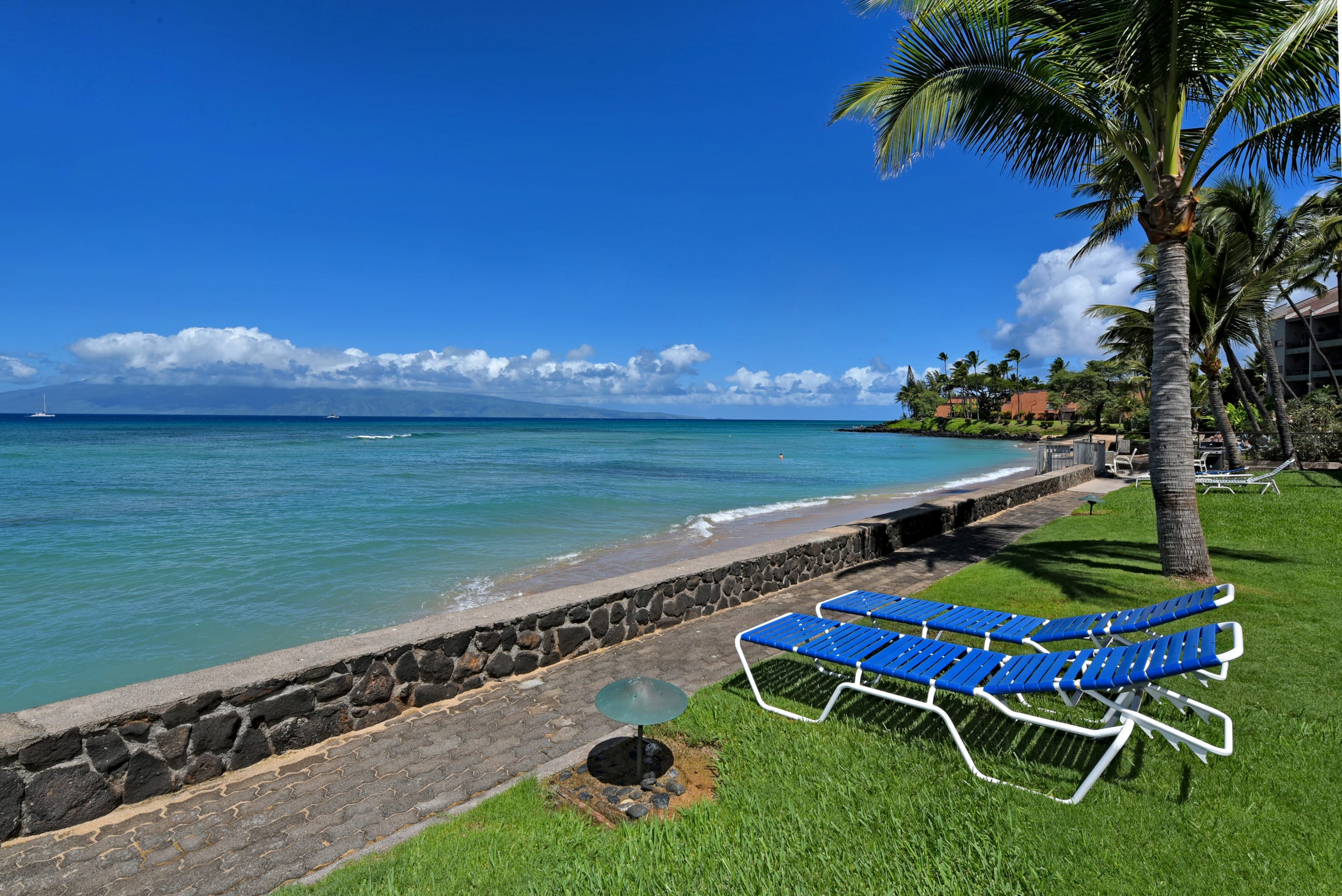 Condo in Lahaina · ★4.86 · 2 bedrooms · 4 beds · 2 baths - Image 28