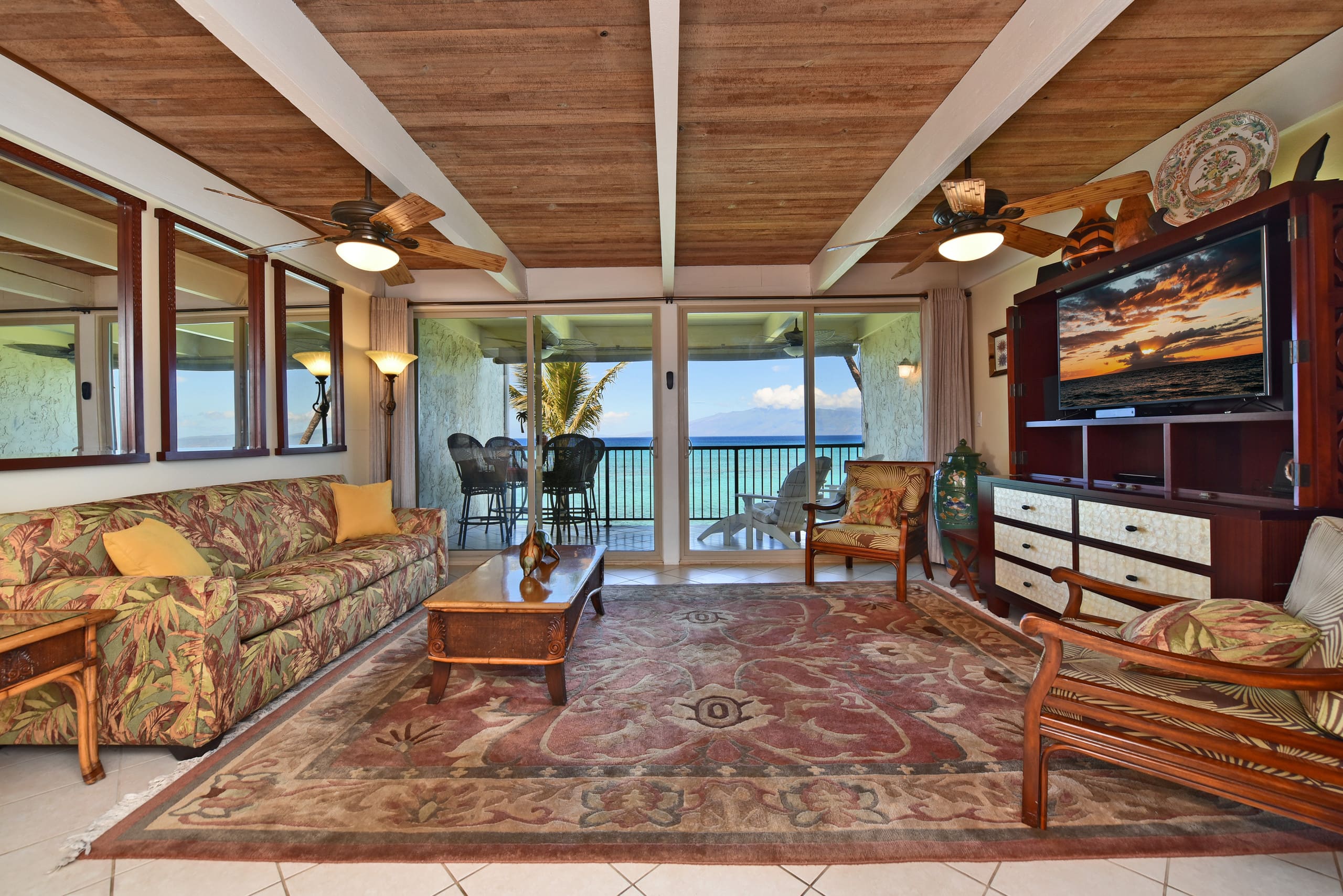 Condo in Lahaina · ★4.86 · 2 bedrooms · 4 beds · 2 baths - Image 4