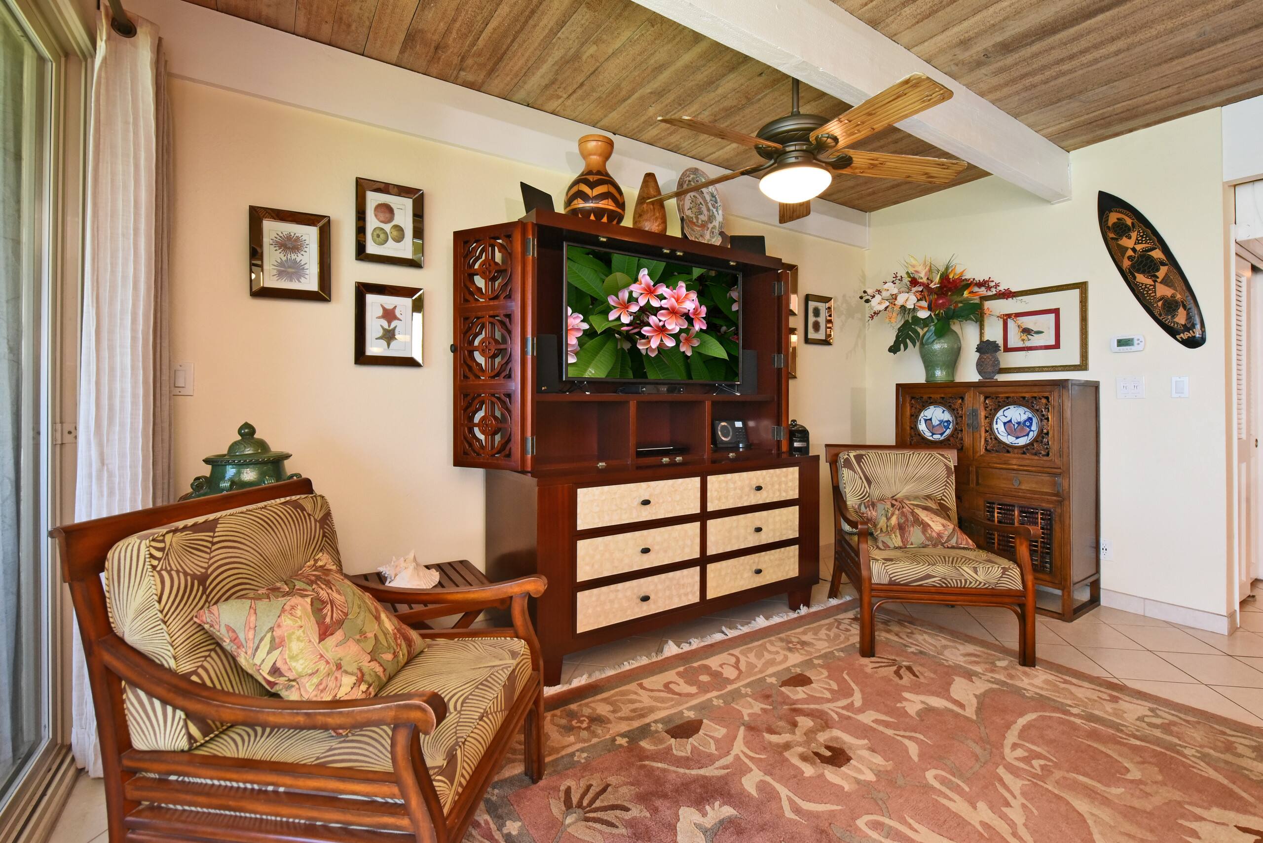 Condo in Lahaina · ★4.86 · 2 bedrooms · 4 beds · 2 baths - Image 5