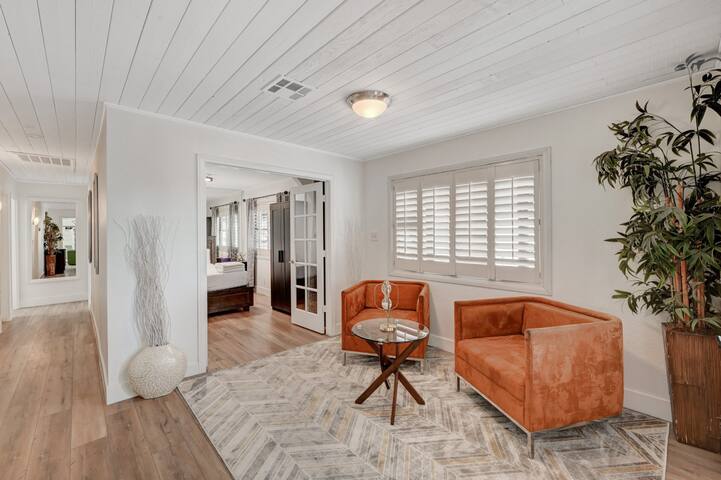 9BR/8BA Zen Paradise by Vegas Luxuries gallery image 5