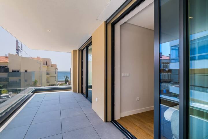 The Shoreline 5 by Portugal Portfolio gallery image 5