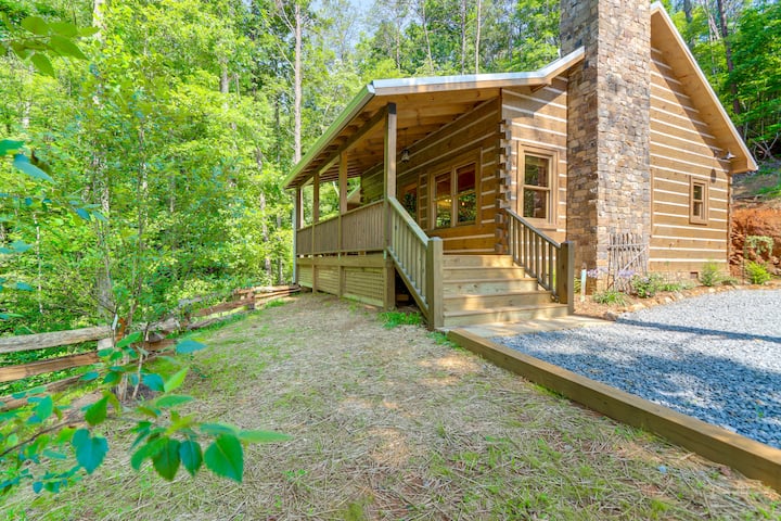 4 Mi To Fall Branch Falls: Peaceful Cabin W/ Deck - Géorgie, États-Unis