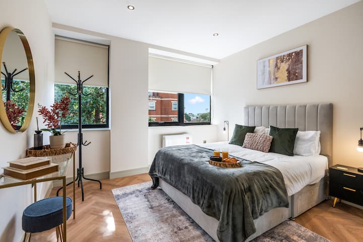 Stylish Modern Hove Apartment With Private Parking - 브라이턴