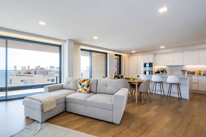 The Shoreline 3 by Portugal Portfolio gallery image 5