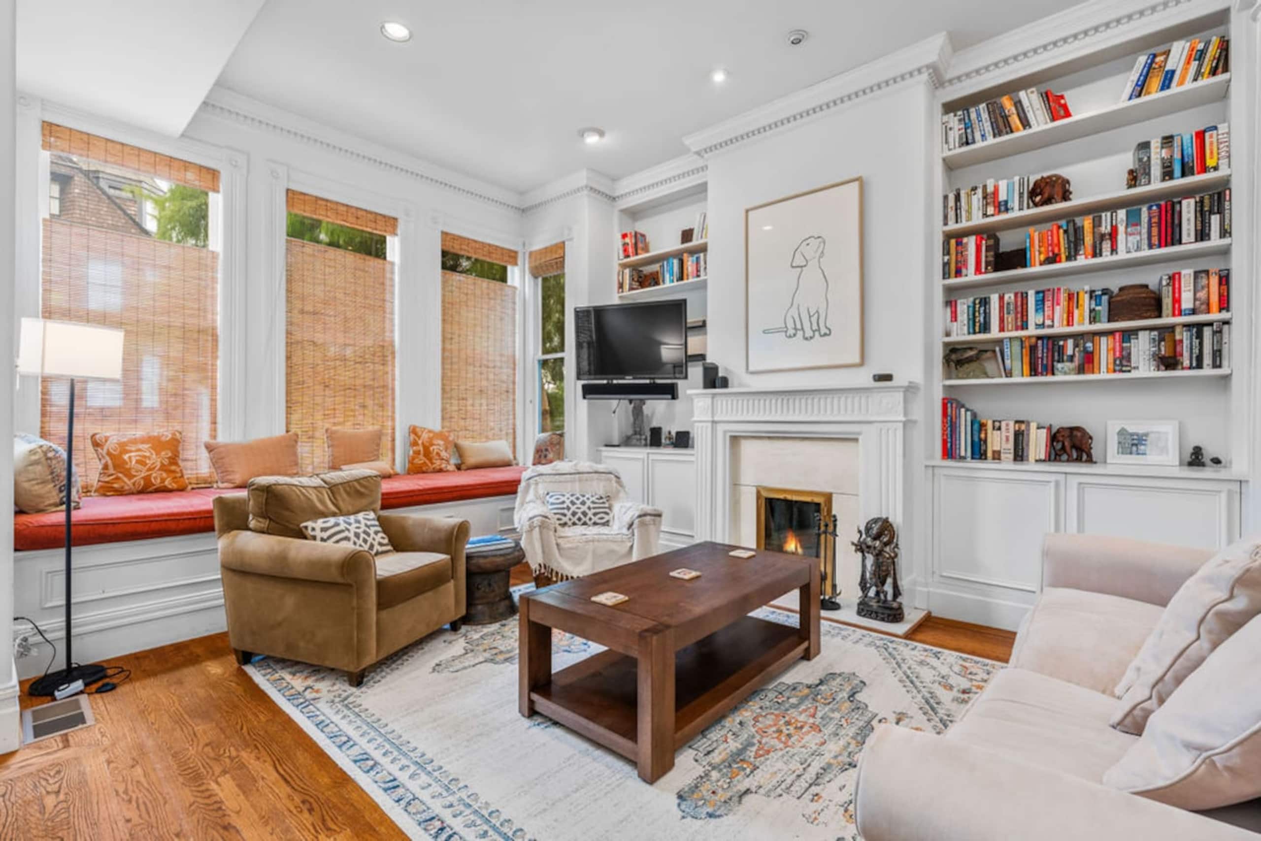 Home in San Francisco · ★4.68 · 2 bedrooms · 3 beds · 2.5 baths - Image 6