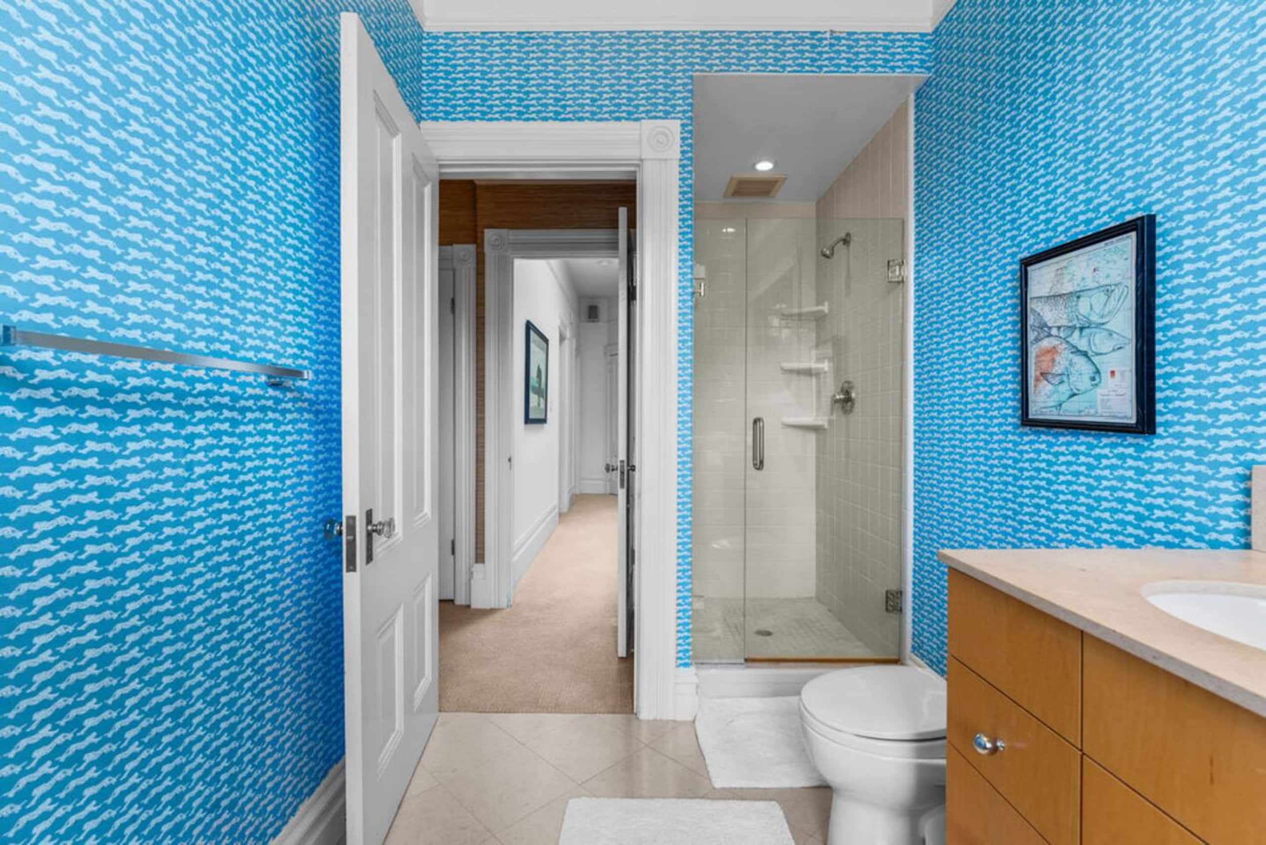Home in San Francisco · ★4.68 · 2 bedrooms · 3 beds · 2.5 baths - Image 19
