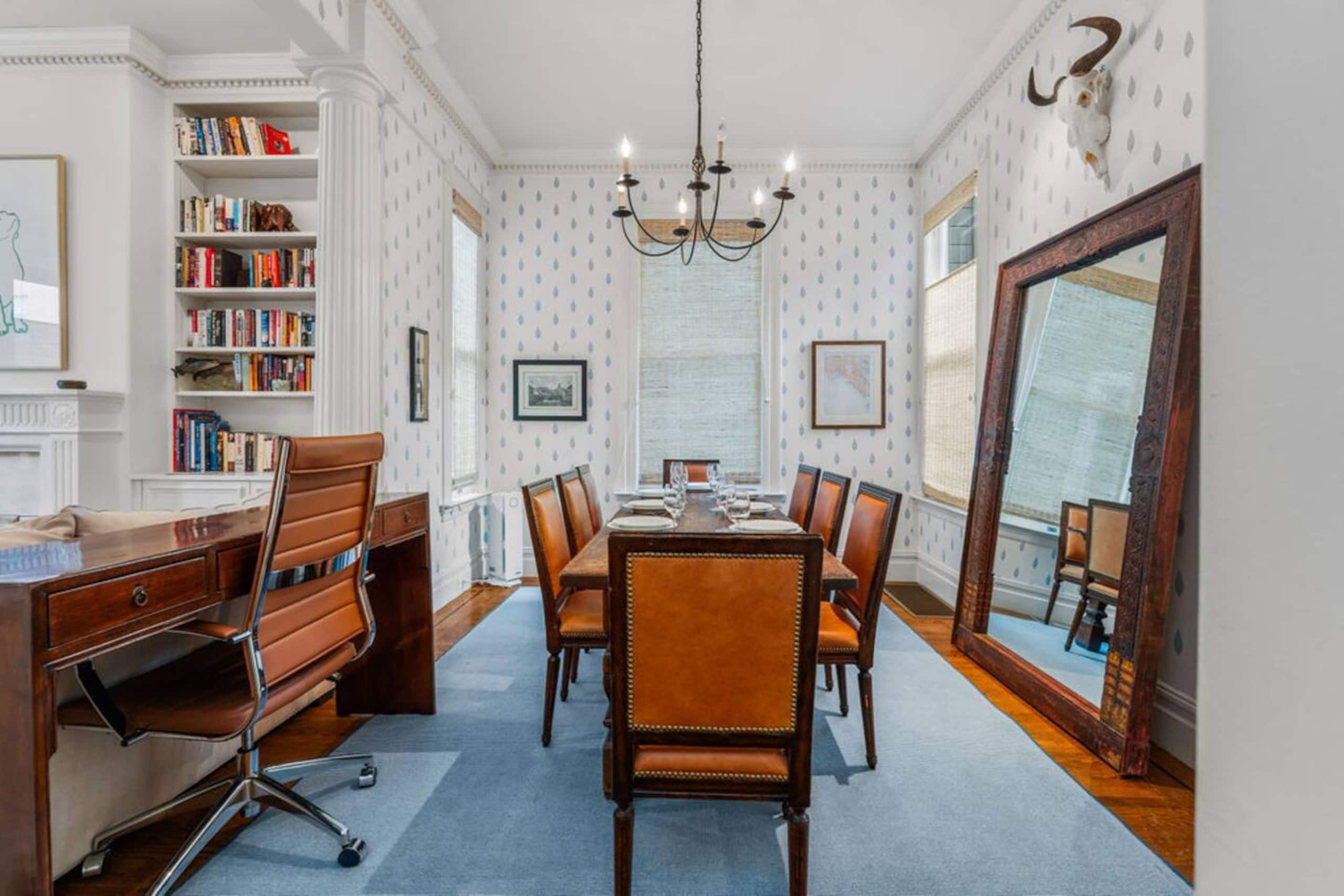 Home in San Francisco · ★4.68 · 2 bedrooms · 3 beds · 2.5 baths - Image 23