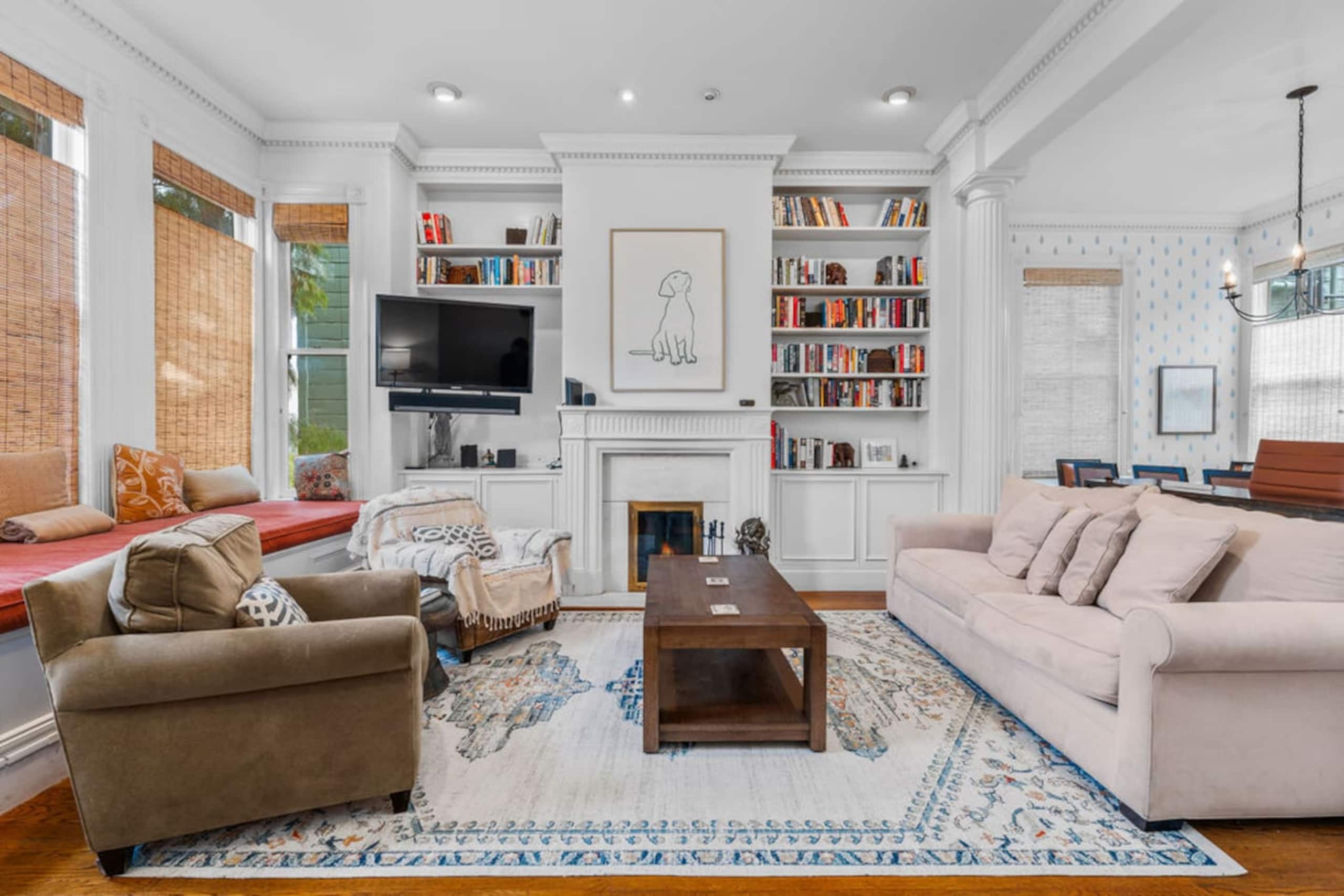 Home in San Francisco · ★4.68 · 2 bedrooms · 3 beds · 2.5 baths - Image 2