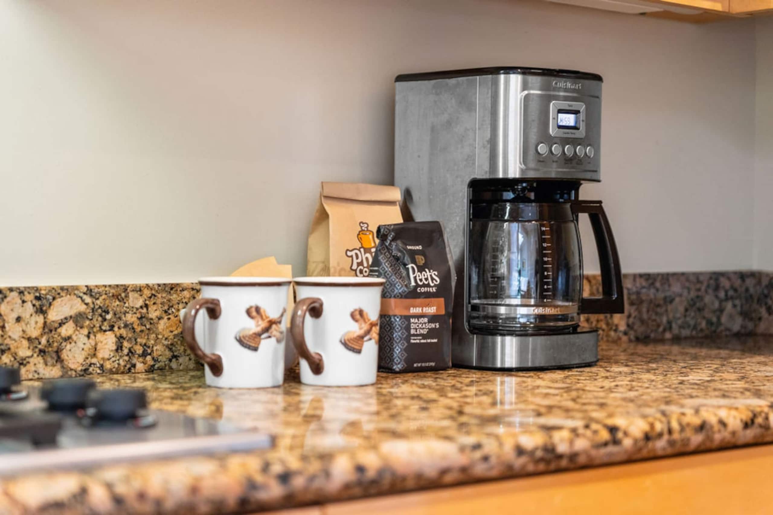 Home in San Francisco · ★4.68 · 2 bedrooms · 3 beds · 2.5 baths - Image 12