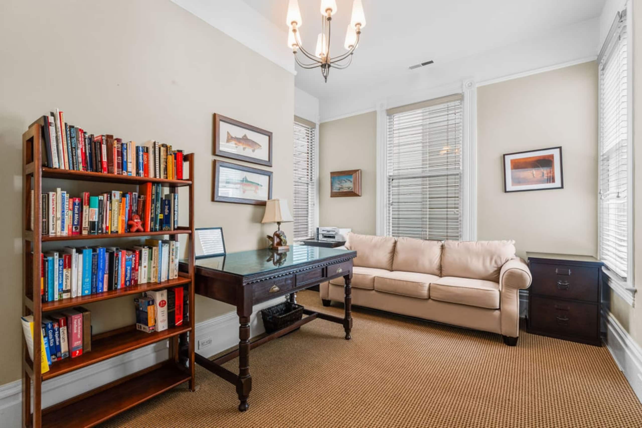 Home in San Francisco · ★4.68 · 2 bedrooms · 3 beds · 2.5 baths - Image 24
